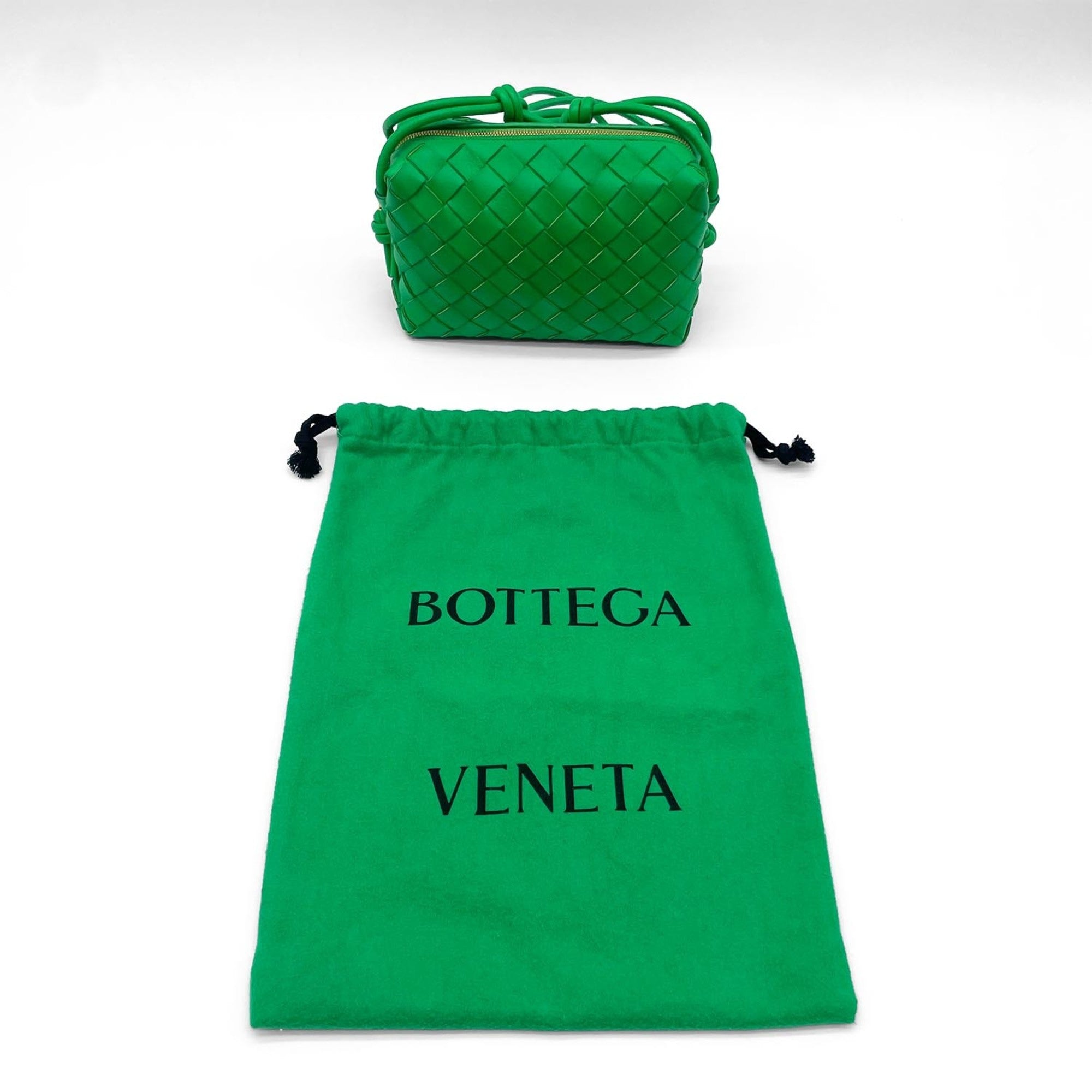 Bottega Veneta Green Leather Shoulder Bag (Pre-Owned)