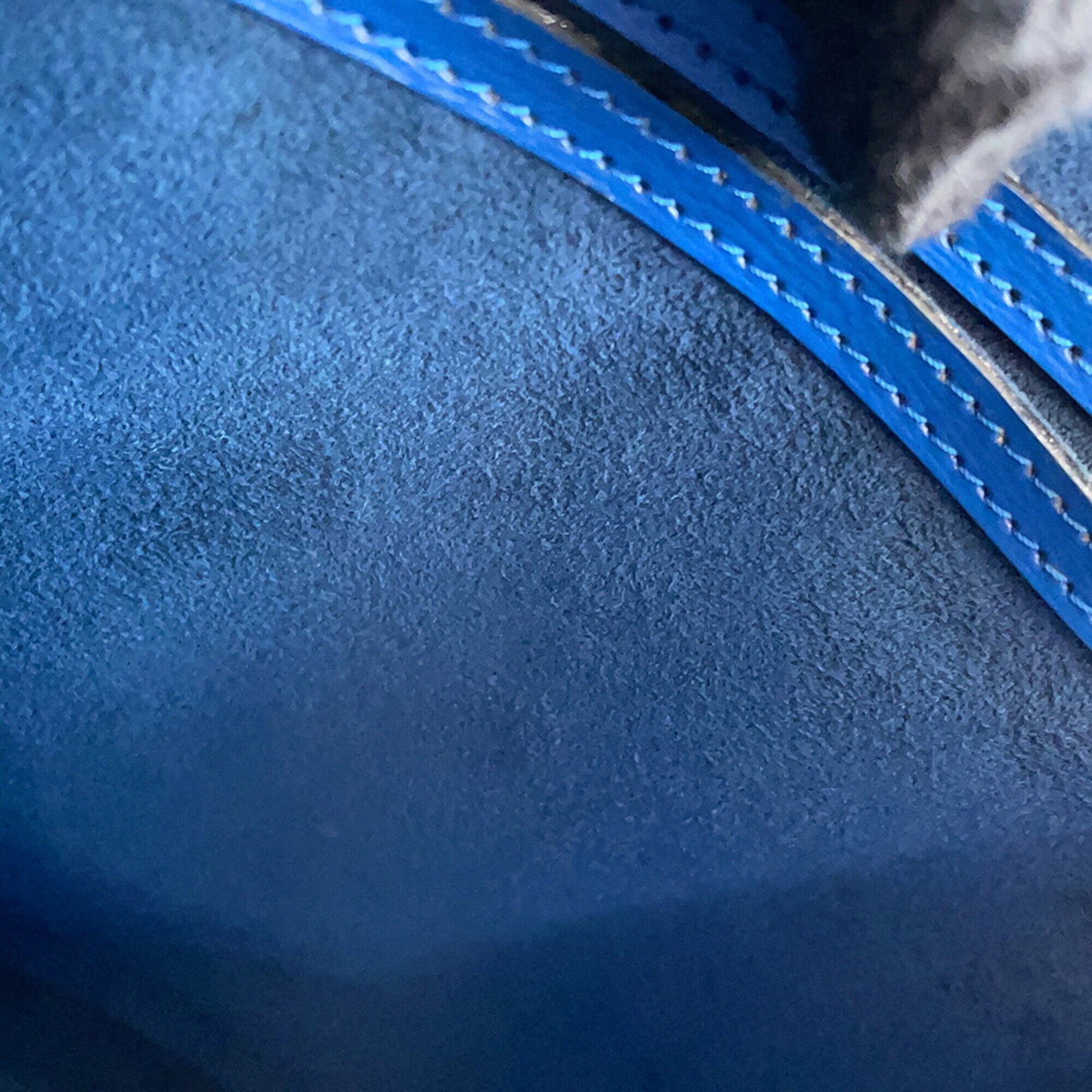 Louis Vuitton Toledo Blue Epi Leather Handbag Shoulder Bag (Pre-Owned)