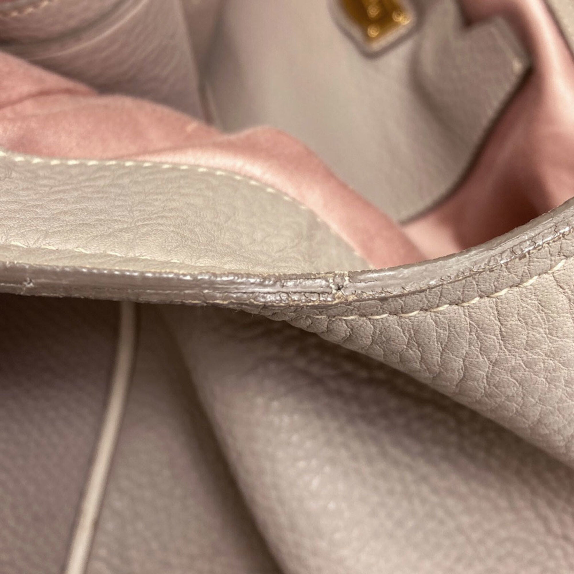 Miu Miu Gray Leather Tote Bag (Pre-Owned)