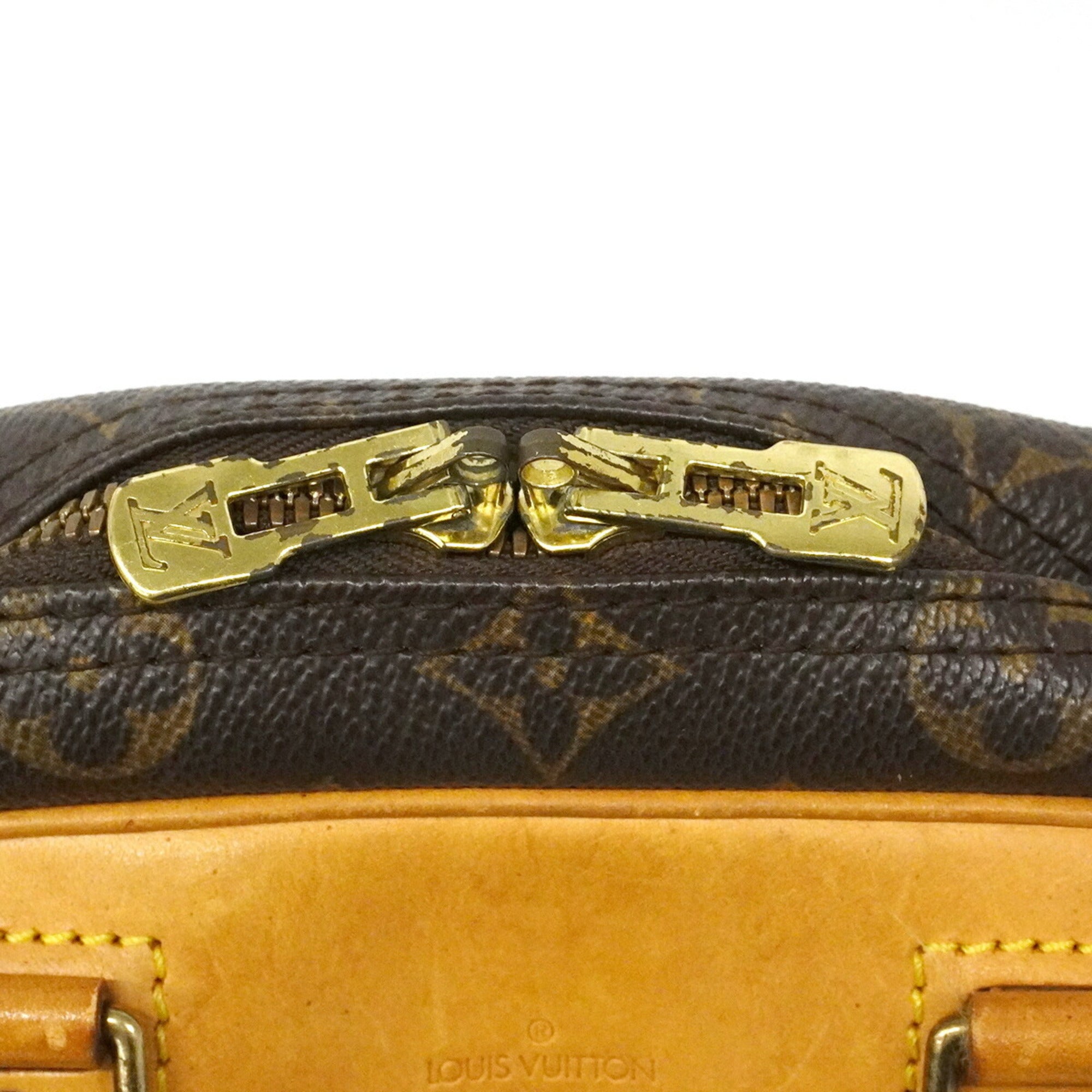 Louis Vuitton Brown Handbag (Pre-Owned)