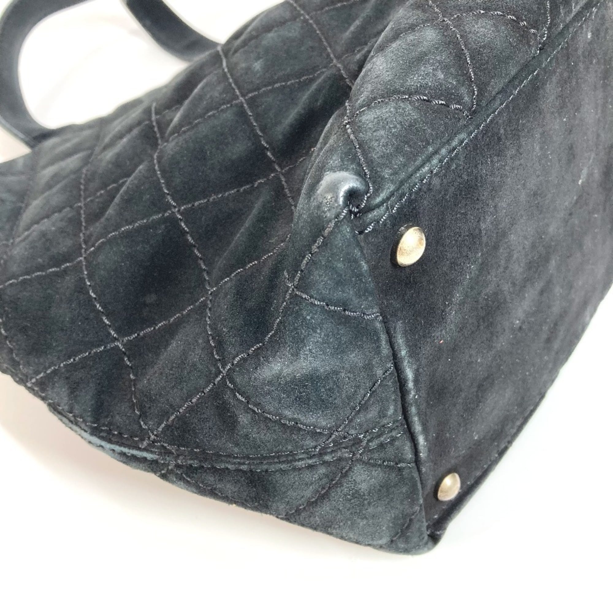 Chanel Black Suede Shoulder Bag Tote Bag (Pre-Owned)