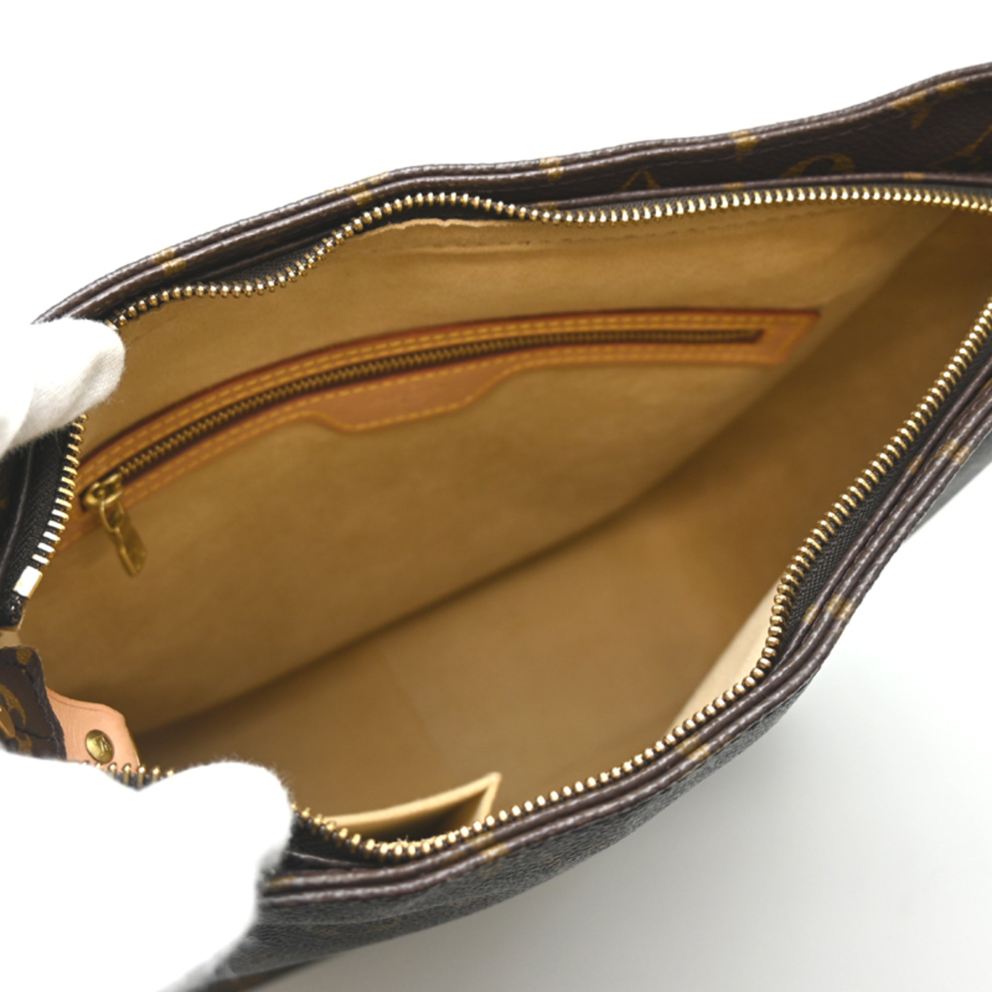 Louis Vuitton Brown Monogram Shoulder Bag (Pre-Owned)