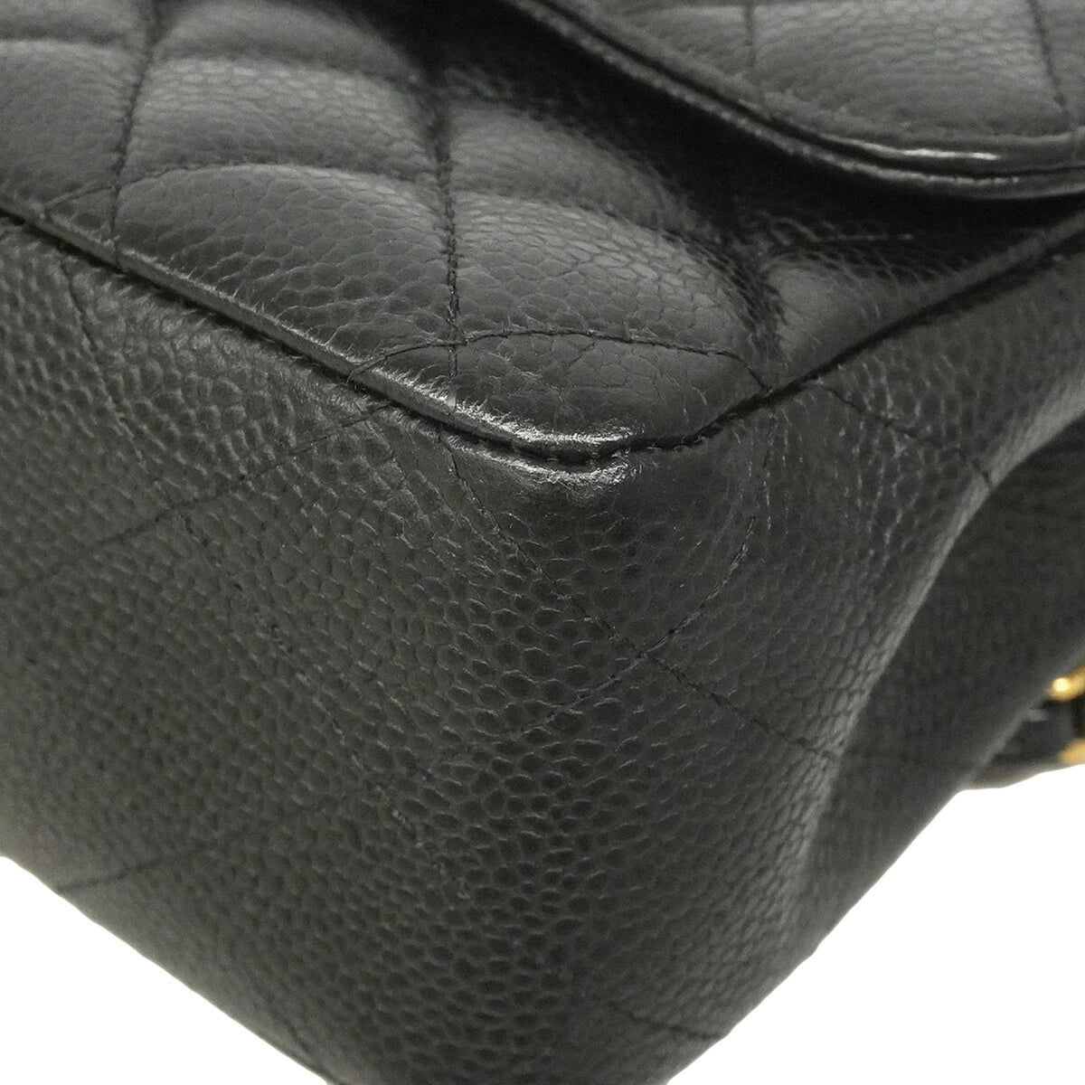 Chanel Black Grained Calfskin Shoulder Bag (Pre-Owned)