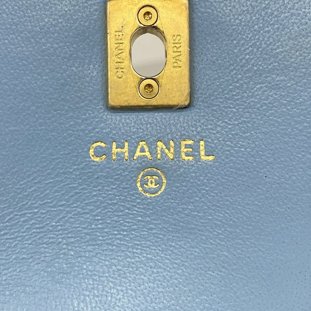 Chanel Sky Blue Leather Shoulder Bag (Pre-Owned)