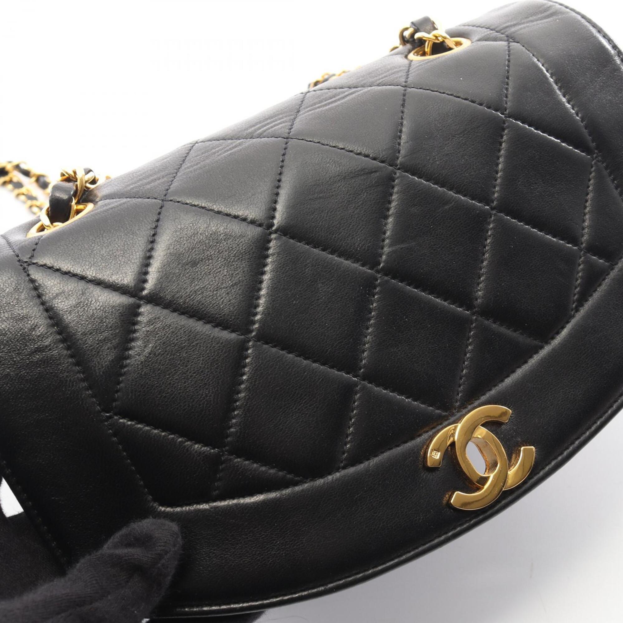 Chanel Black Handbag Shoulder Bag (Pre-Owned)