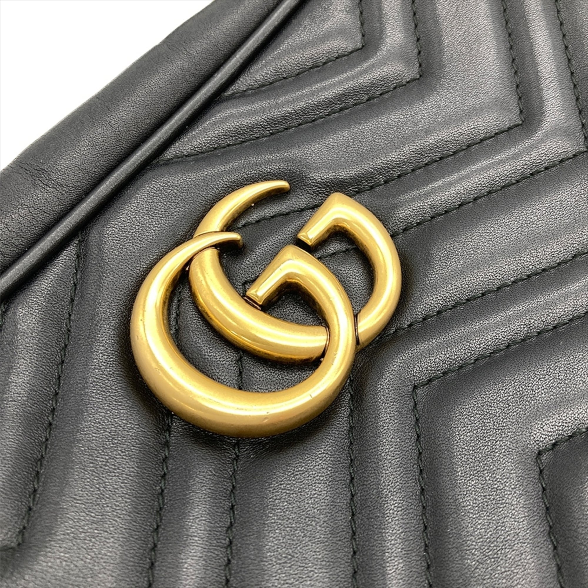 Gucci Black Leather Shoulder Bag (Pre-Owned)
