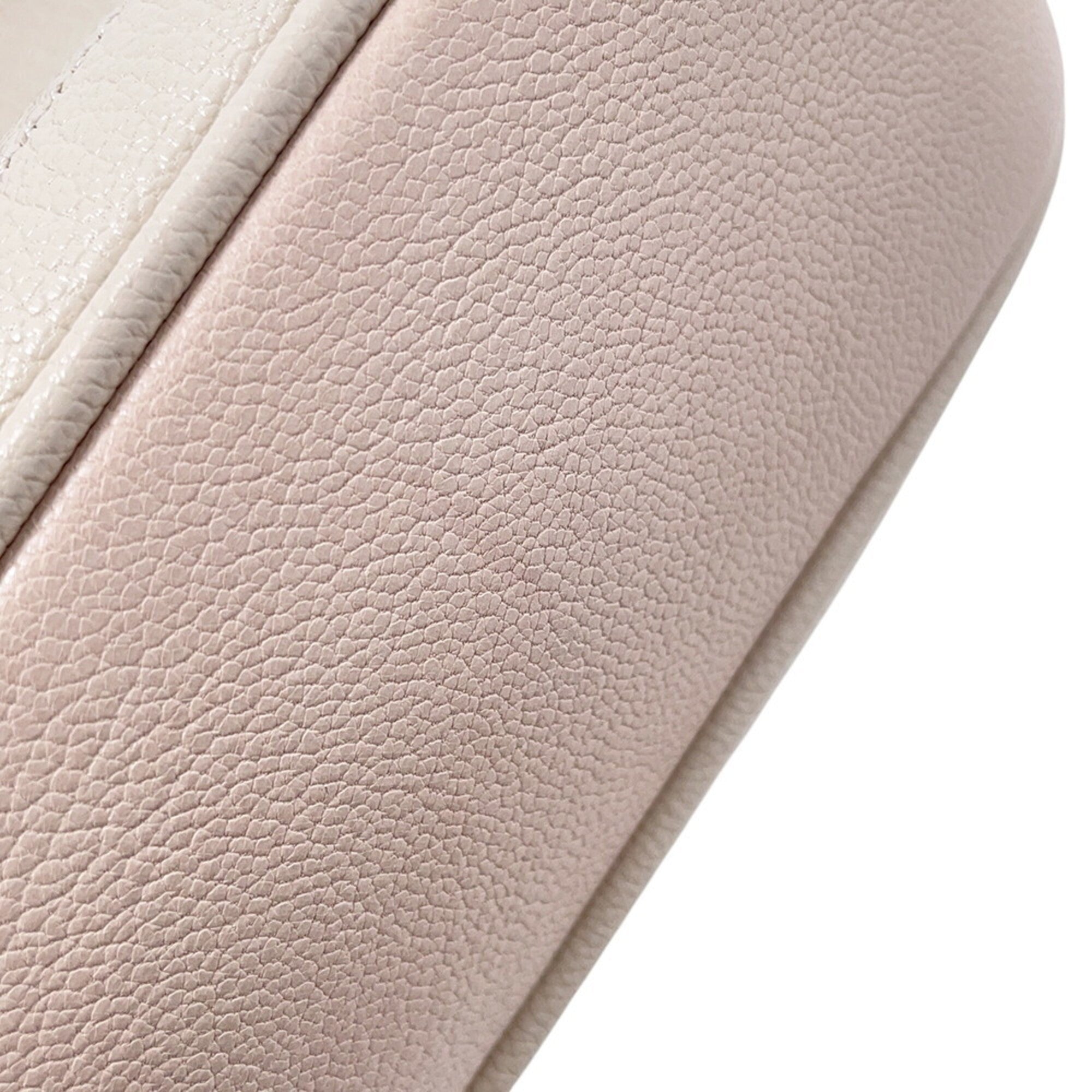 Gucci White Leather Handbag Shoulder Bag (Pre-Owned)