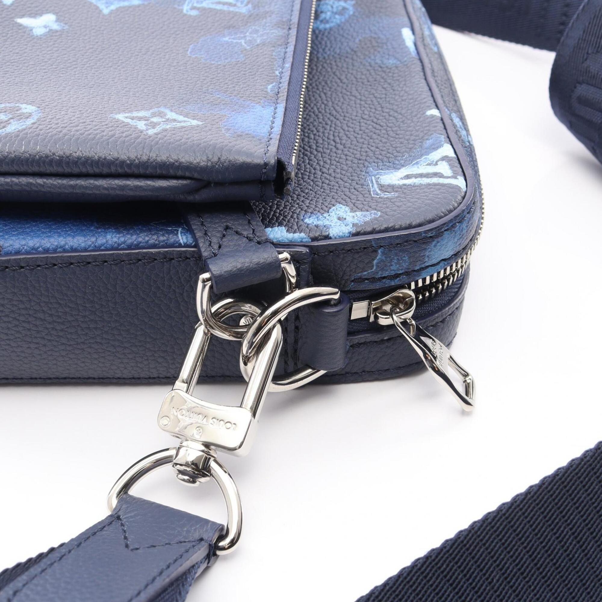 Louis Vuitton Blue Navy Monogram Leather Handbag Pouch Shoulder Bag (Pre-Owned)
