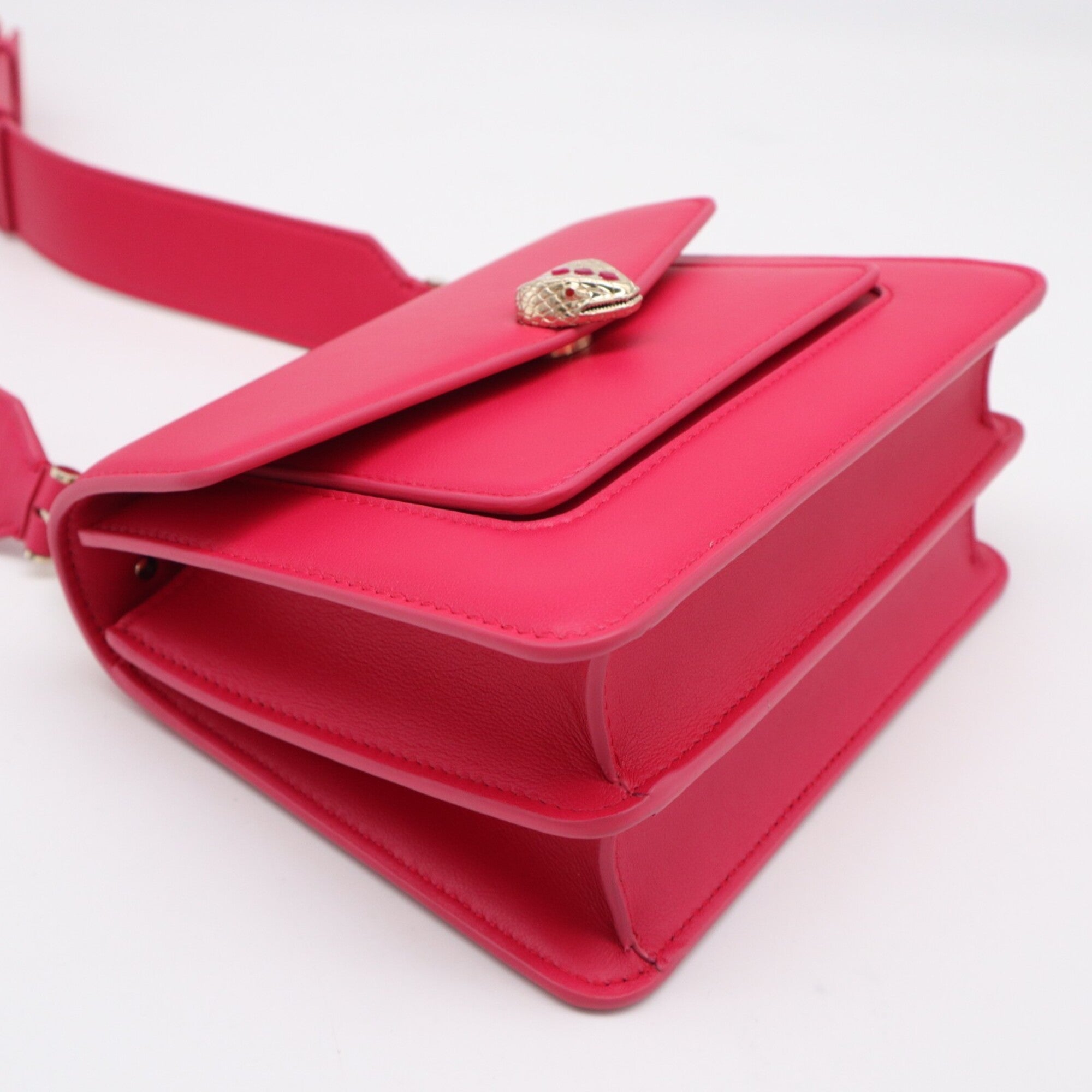 Bvlgari Pink Leather Handbag Shoulder Bag (Pre-Owned)