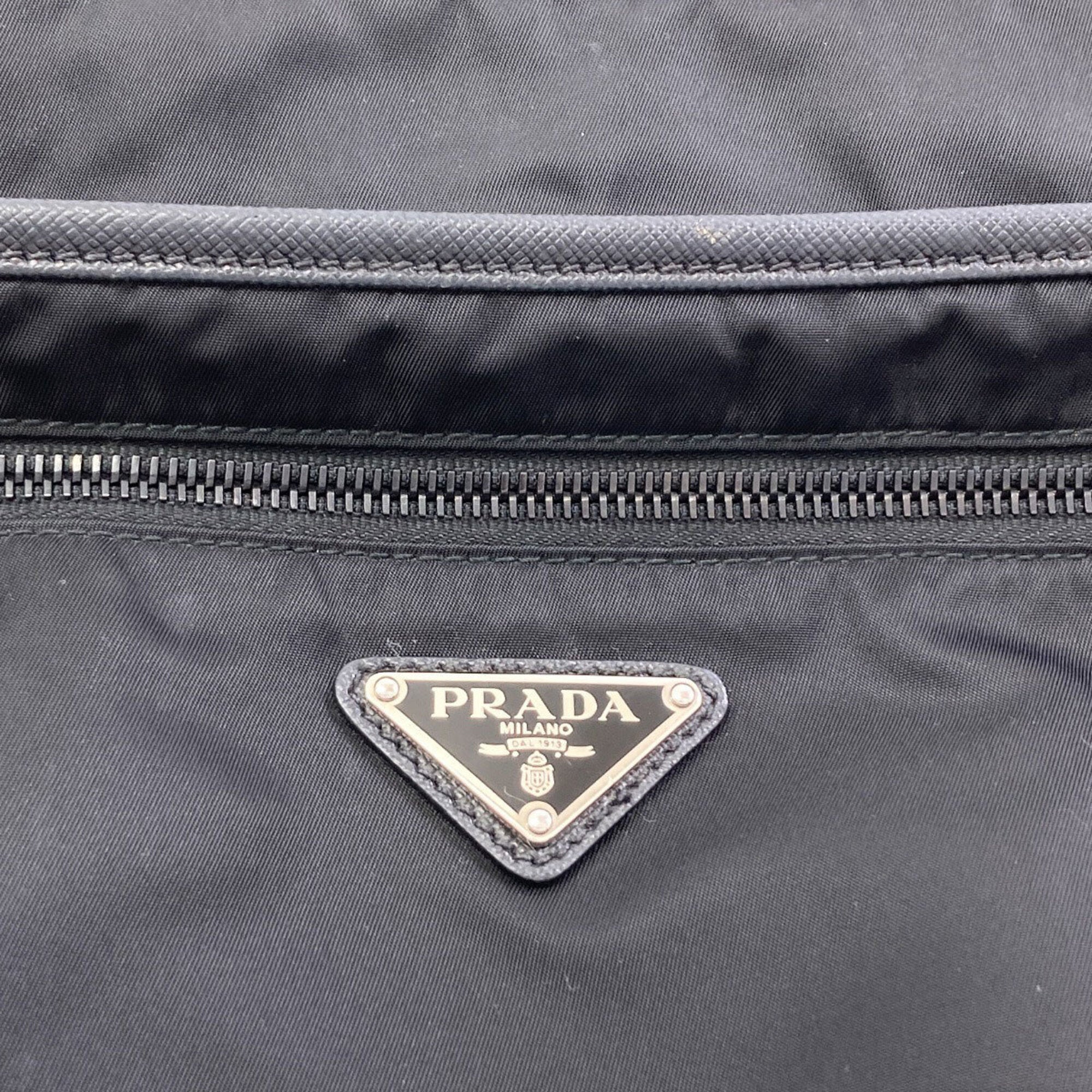 Prada Black Nylon Shoulder Bag (Pre-Owned)