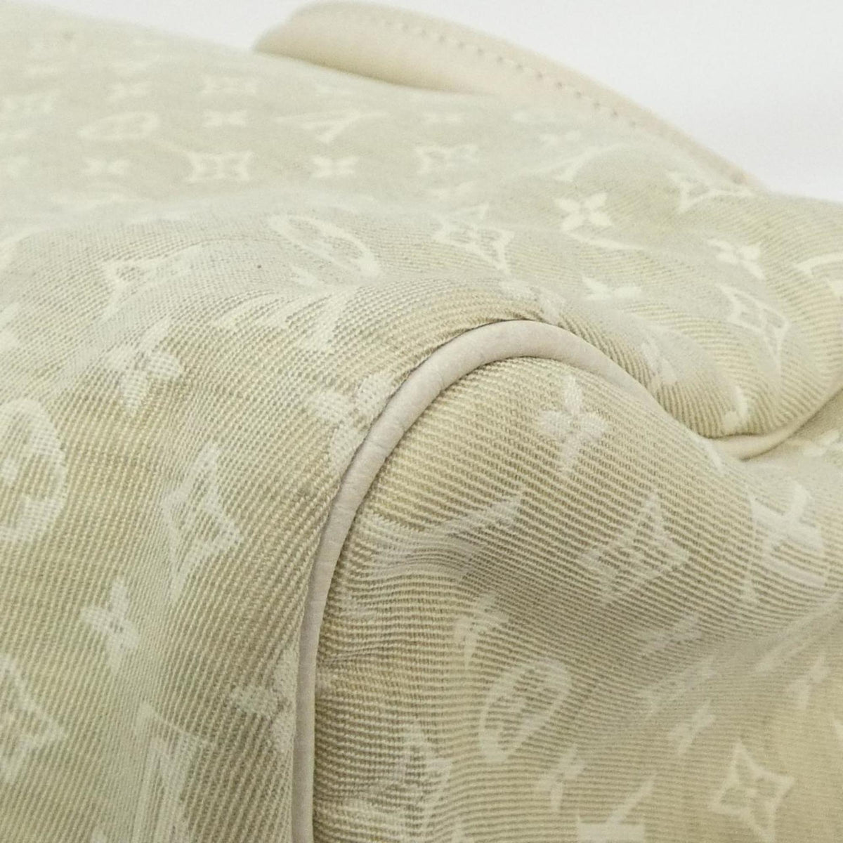 Louis Vuitton Beige Dune Canvas Boston Bag (Pre-Owned)