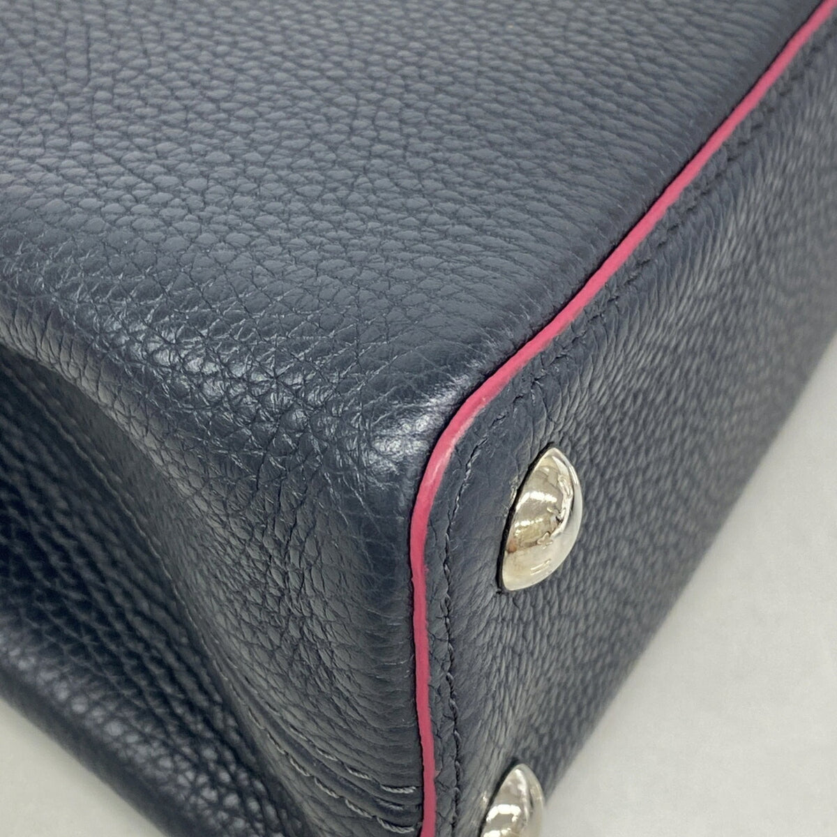 Louis Vuitton Cobalt Handbag (Pre-Owned)