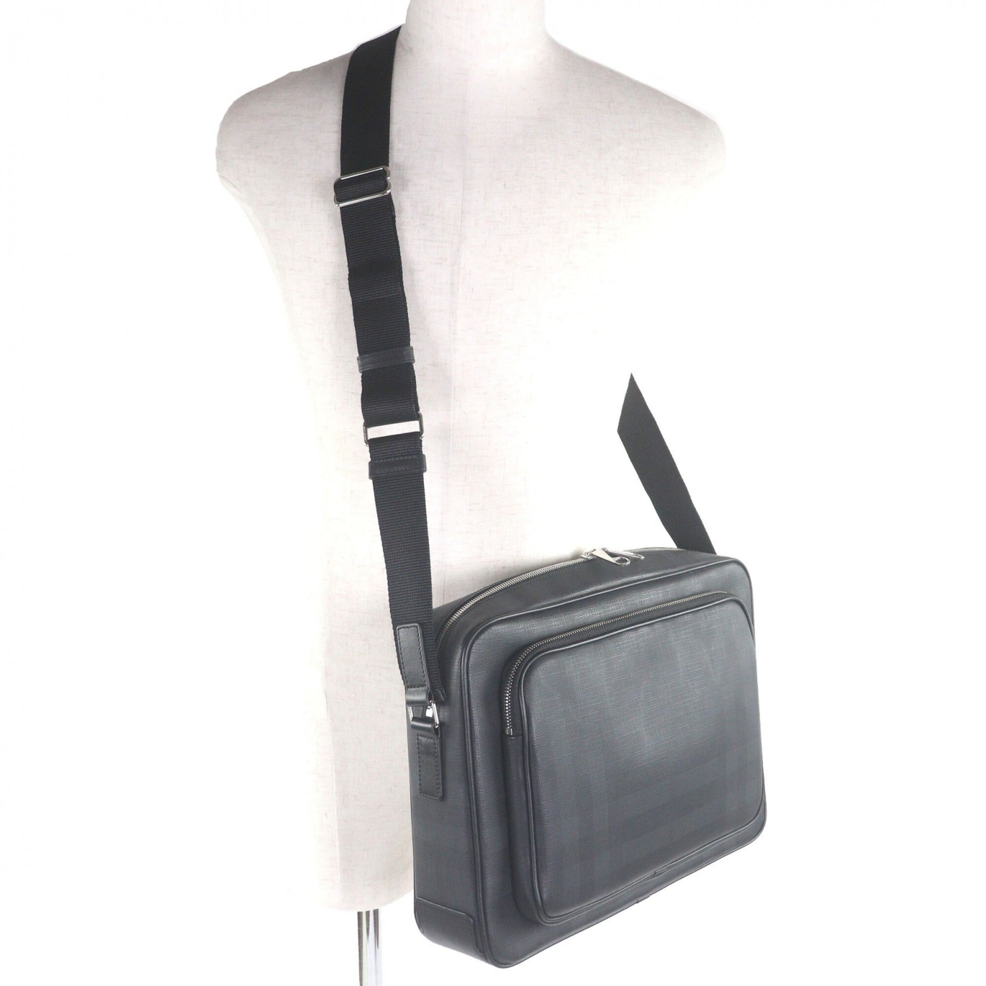 Burberry Black Polyester Cotton Briefcase Messenger Bag Shoulder Bag (Pre-Owned)