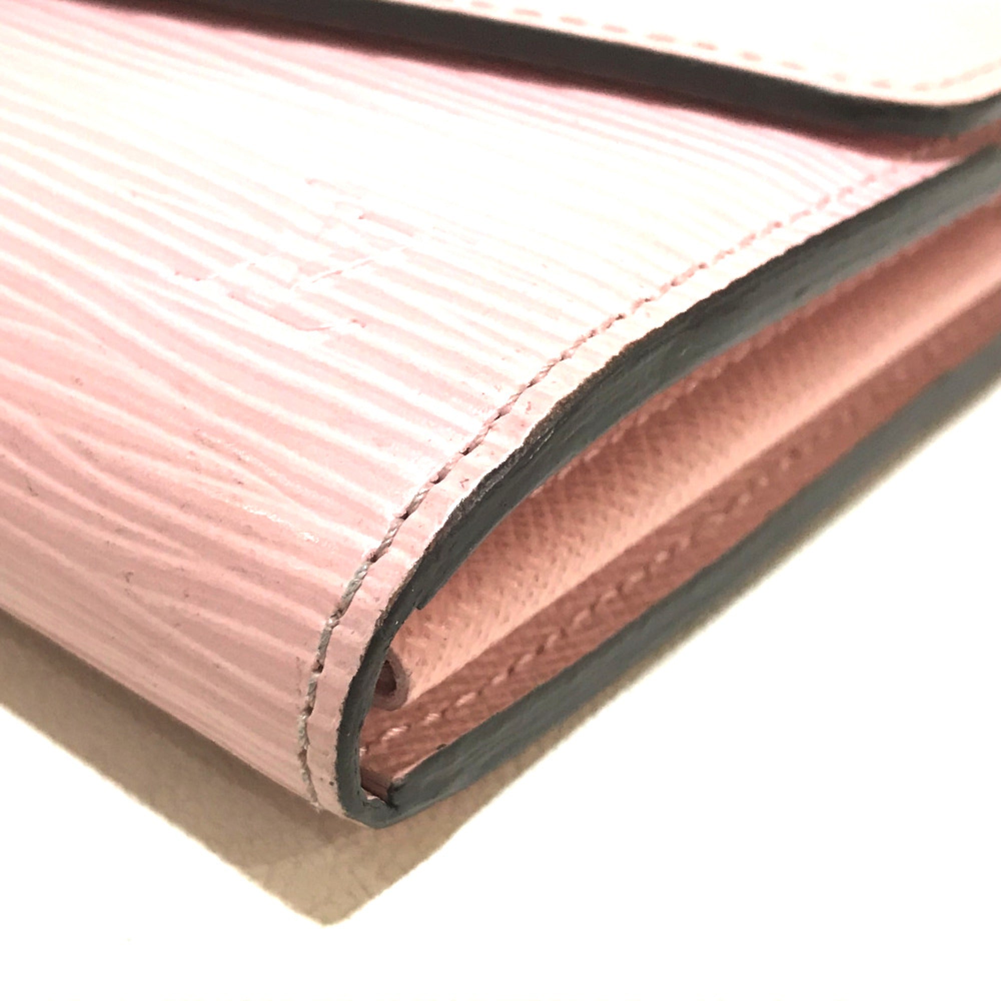 Louis Vuitton Pink Leather Wallet (Bi-Fold) (Pre-Owned)