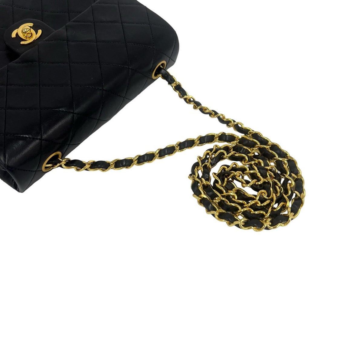 Chanel Black Leather Shoulder Bag (Pre-Owned)