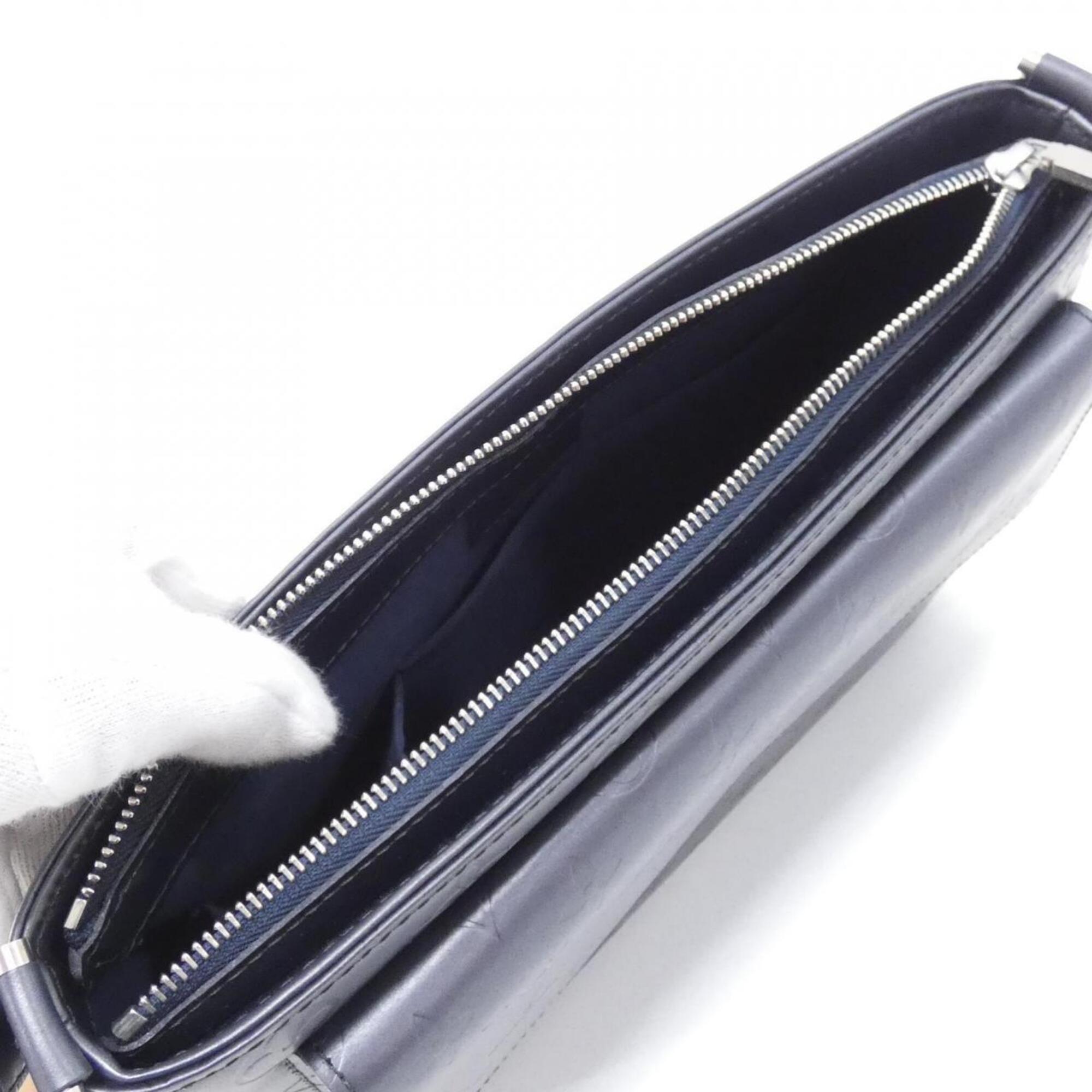 Louis Vuitton Blue Leather Shoulder Bag (Pre-Owned)
