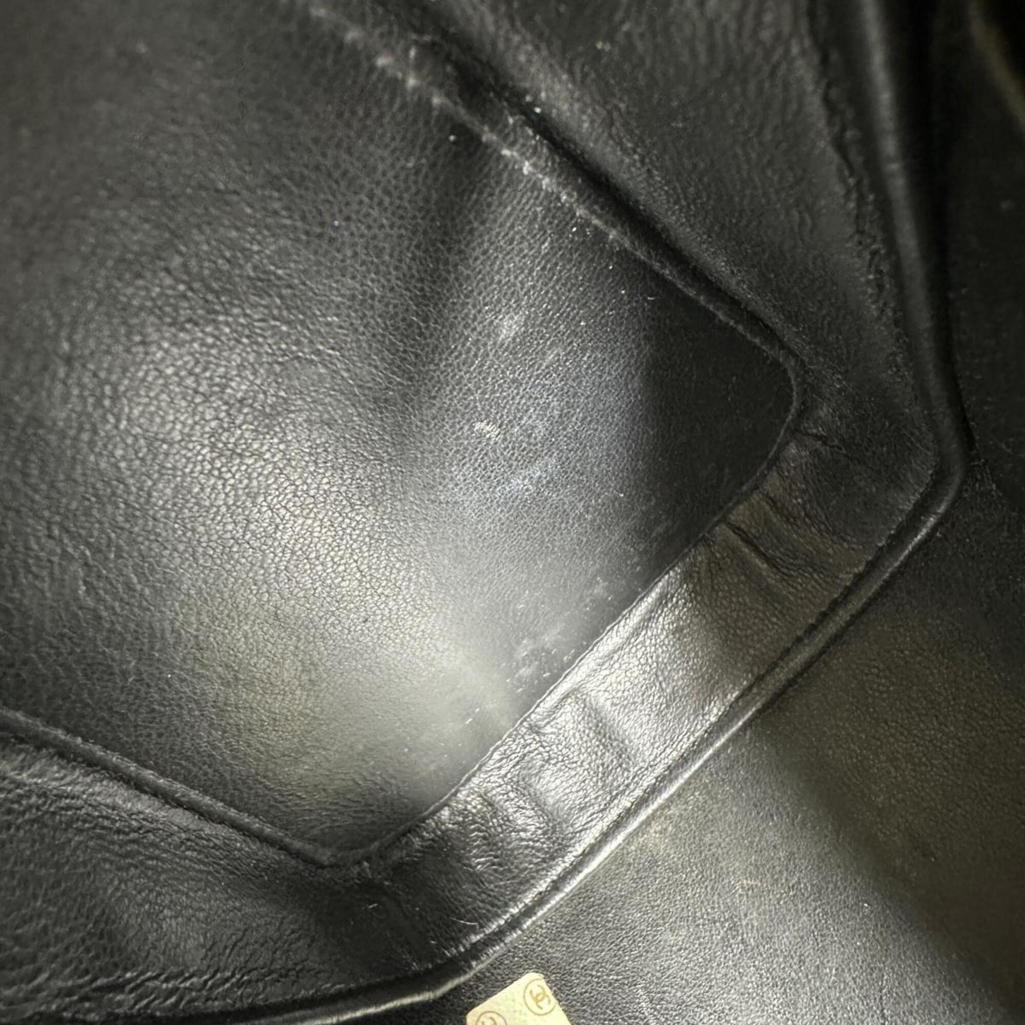 Chanel Black Leather Shoulder Bag Sling Bag (Pre-Owned)