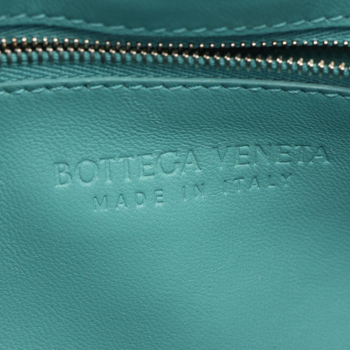 Bottega Veneta Blue Leather Handbag Shoulder Bag (Pre-Owned)