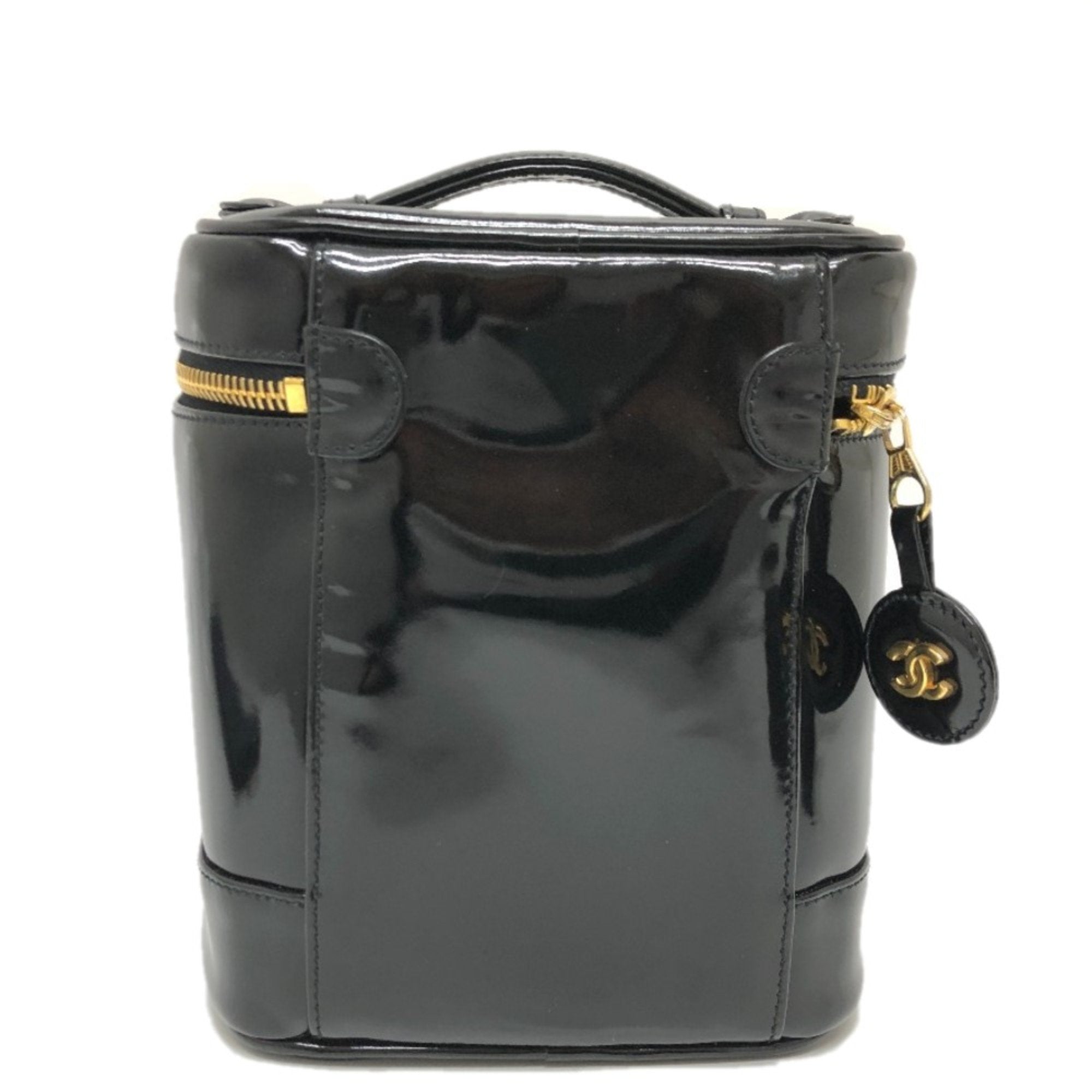 Chanel Black Patent Leather Handbag (Pre-Owned)