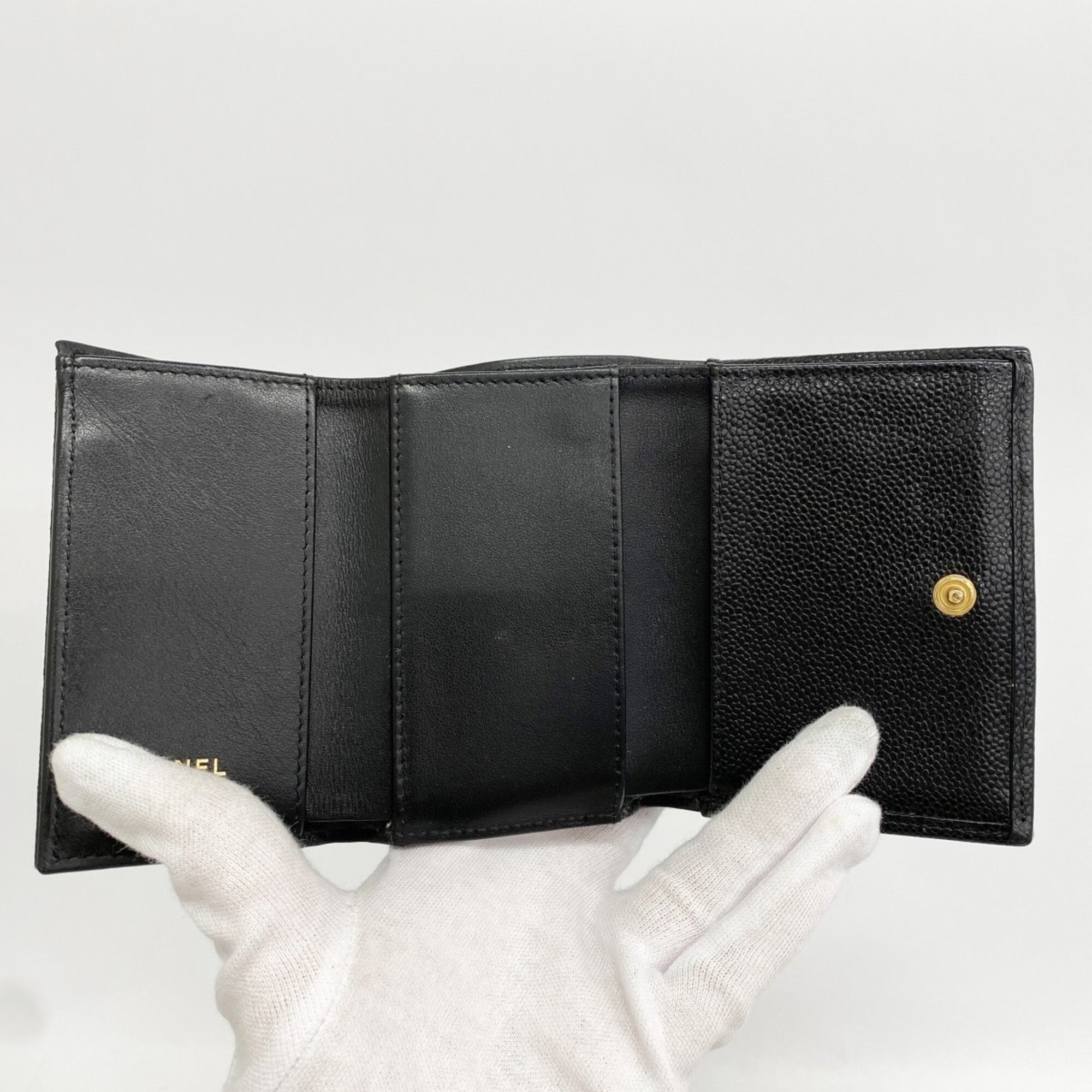 Chanel Black Grained Calfskin Wallet (Tri-Fold) (Pre-Owned)