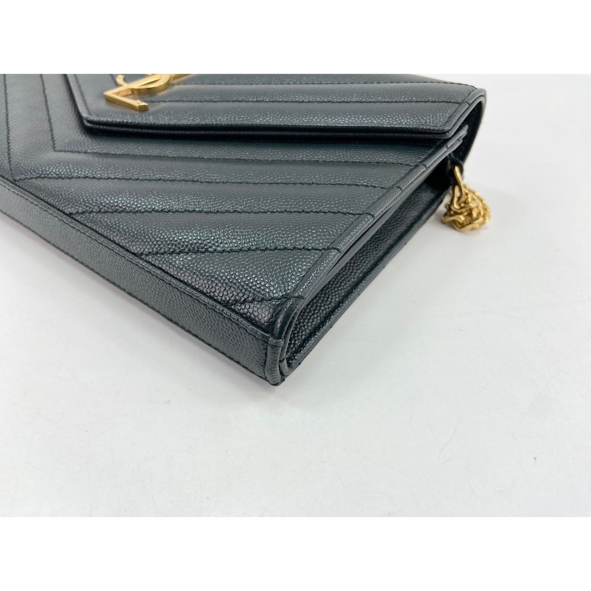 Yves Saint Laurent Gray Shoulder Bag (Pre-Owned)