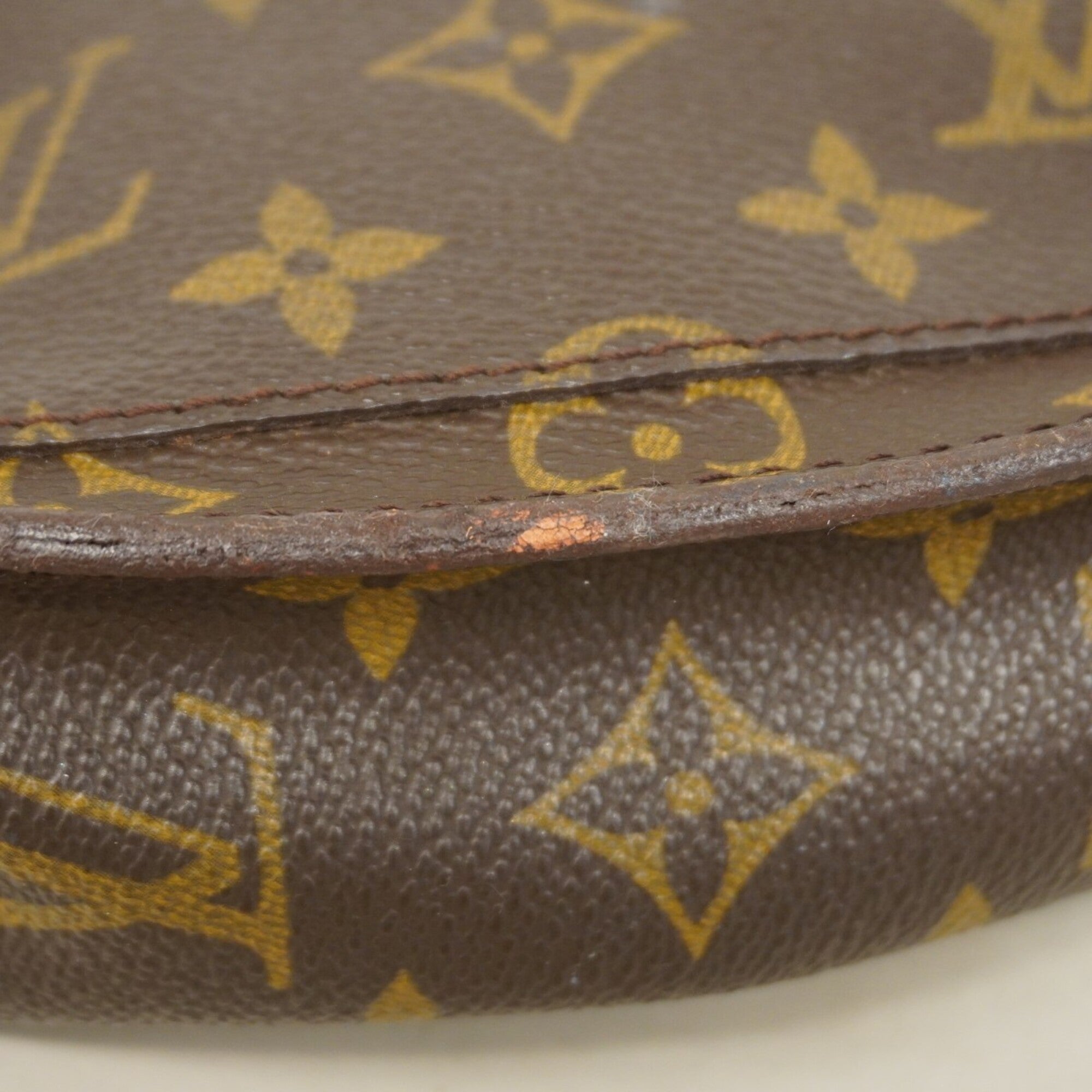Louis Vuitton Brown Shoulder Bag (Pre-Owned)