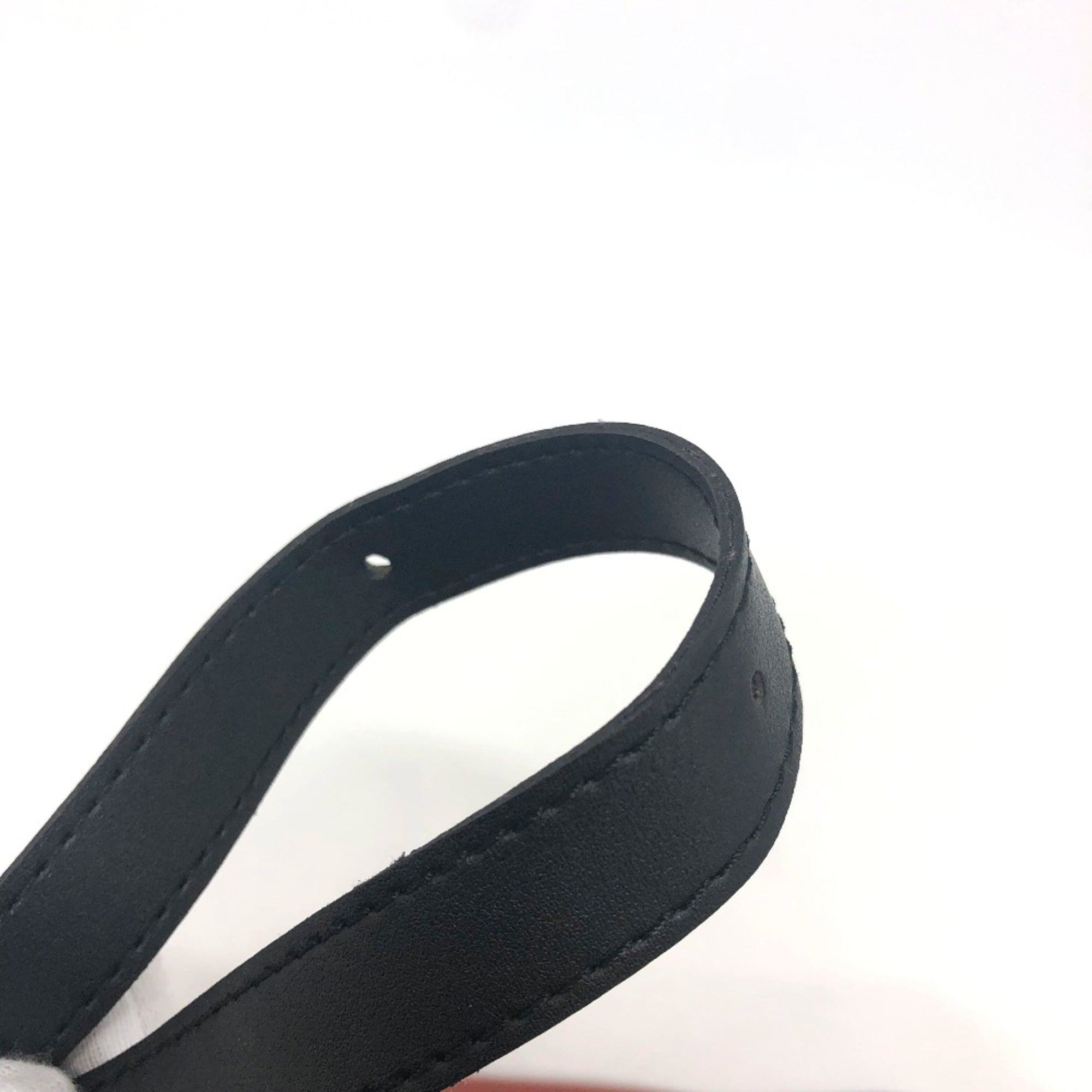 Yves Saint Laurent Red Other Shoulder Bag (Pre-Owned)