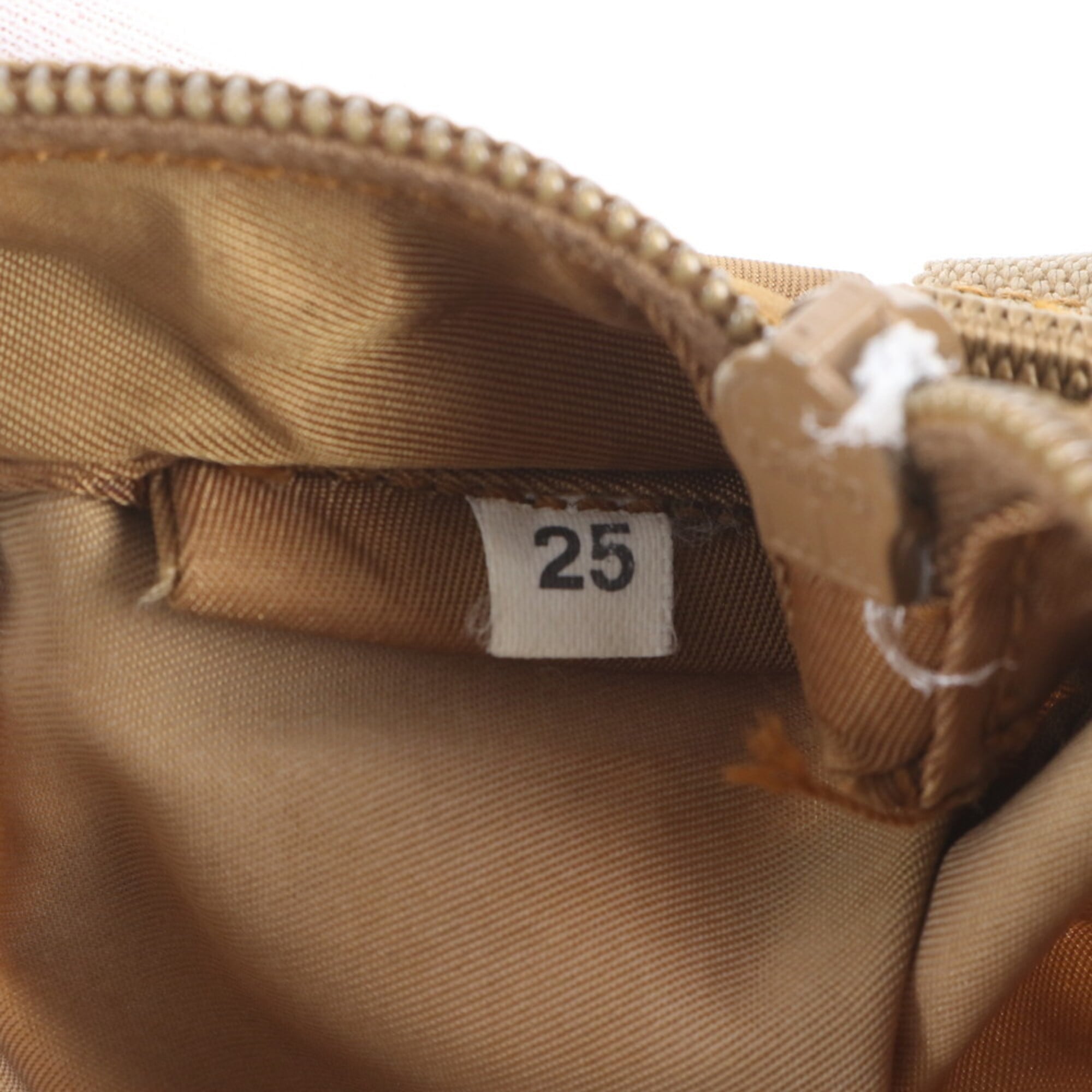 Prada Brown Leather Nylon Messenger Bag Shoulder Bag (Pre-Owned)