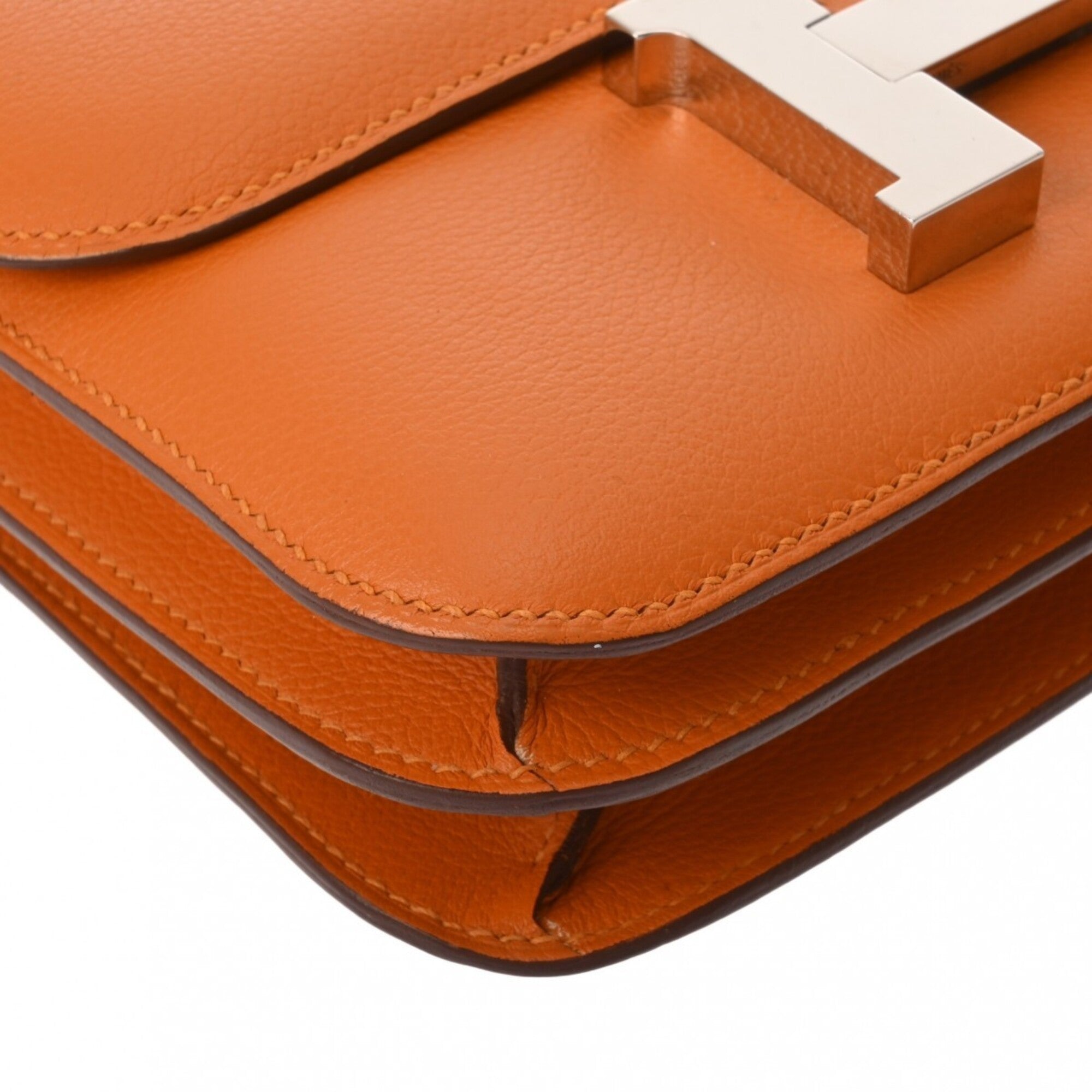 Hermes Apricot Shoulder Bag (Pre-Owned)