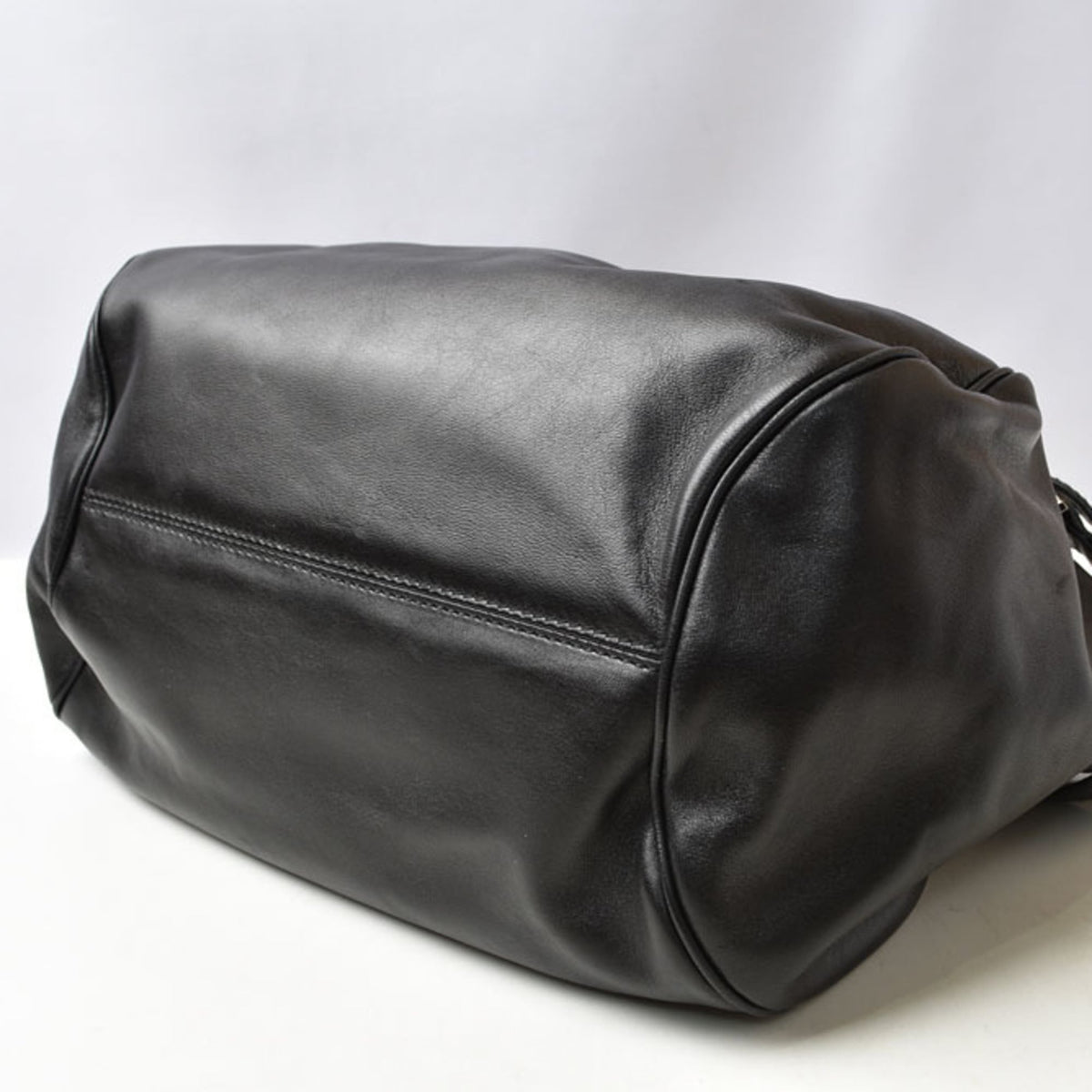 Salvatore Ferragamo Black Tote Bag (Pre-Owned)