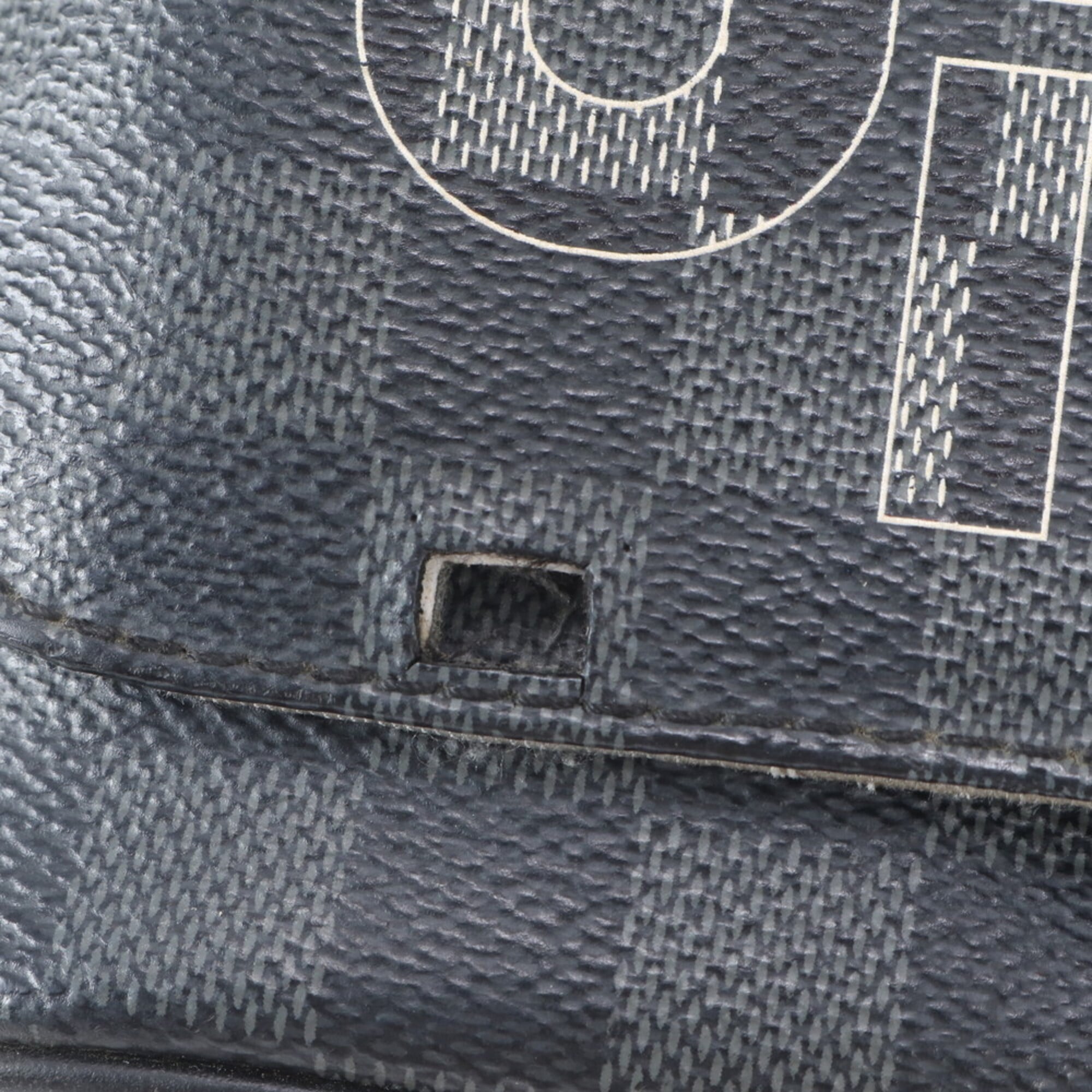 Louis Vuitton Damier Graphite Black Gray Leather Shoulder Bag (Pre-Owned)