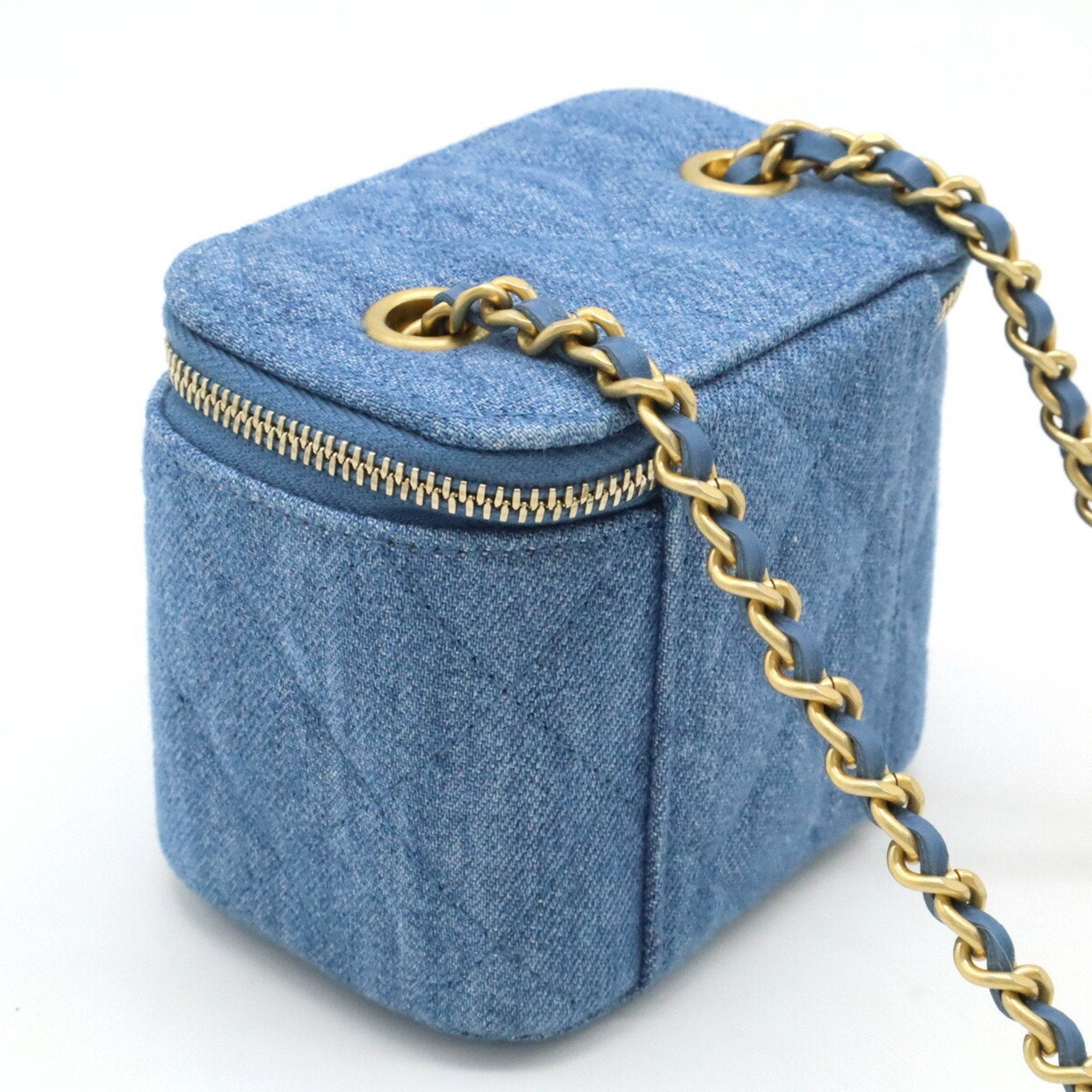 Chanel Blue Denim Leather Shoulder Bag (Pre-Owned)