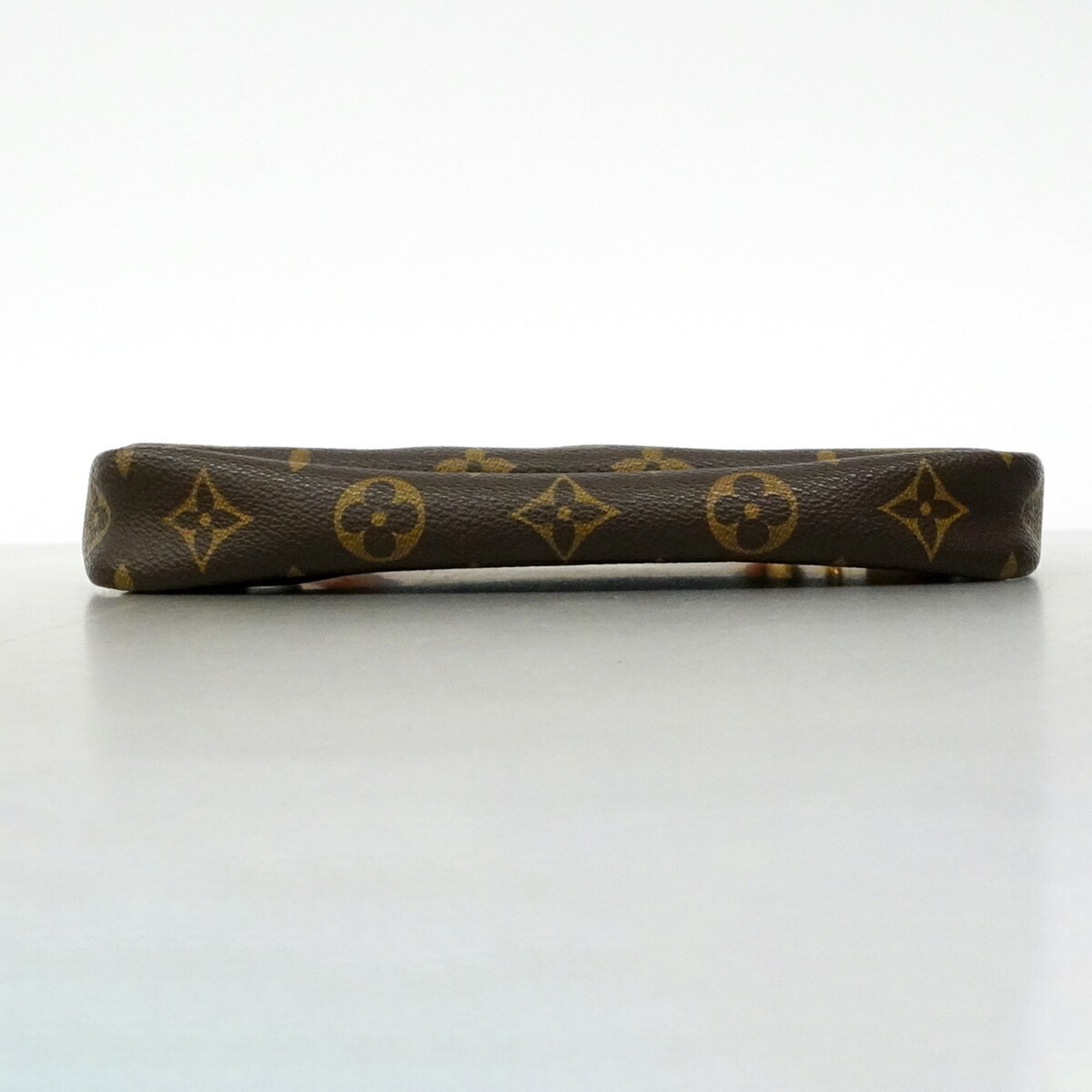 Louis Vuitton Brown Pouch (Pre-Owned)