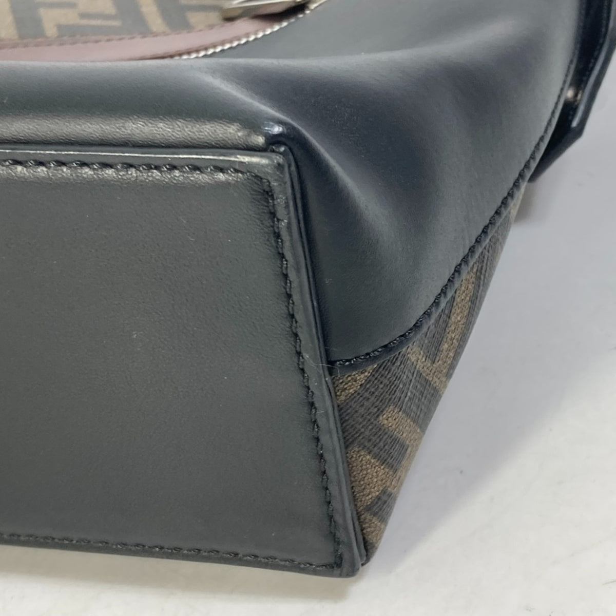 Fendi Brown Other Handbag (Pre-Owned)