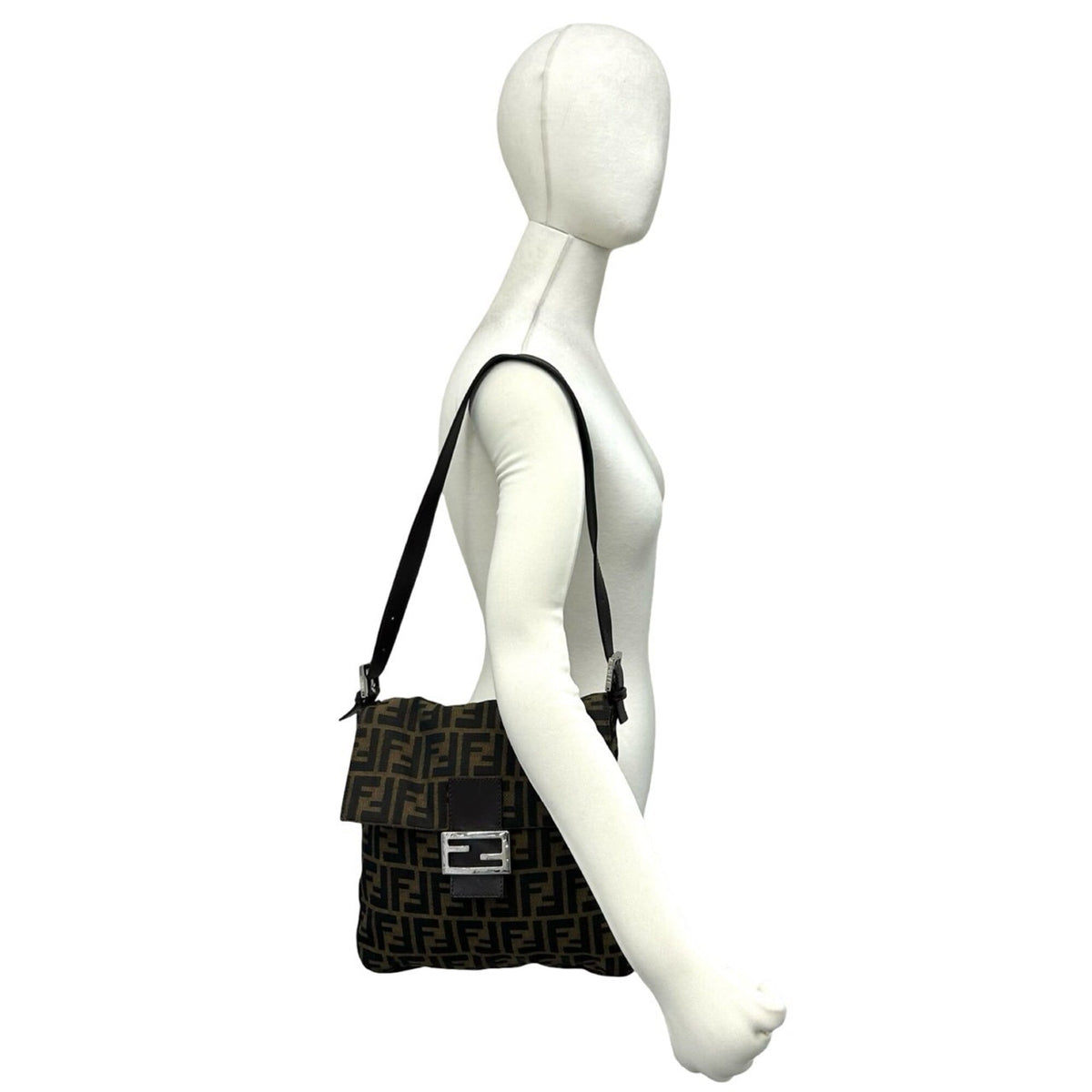 Fendi Black Brown Canvas Leather Shoulder Bag (Pre-Owned)