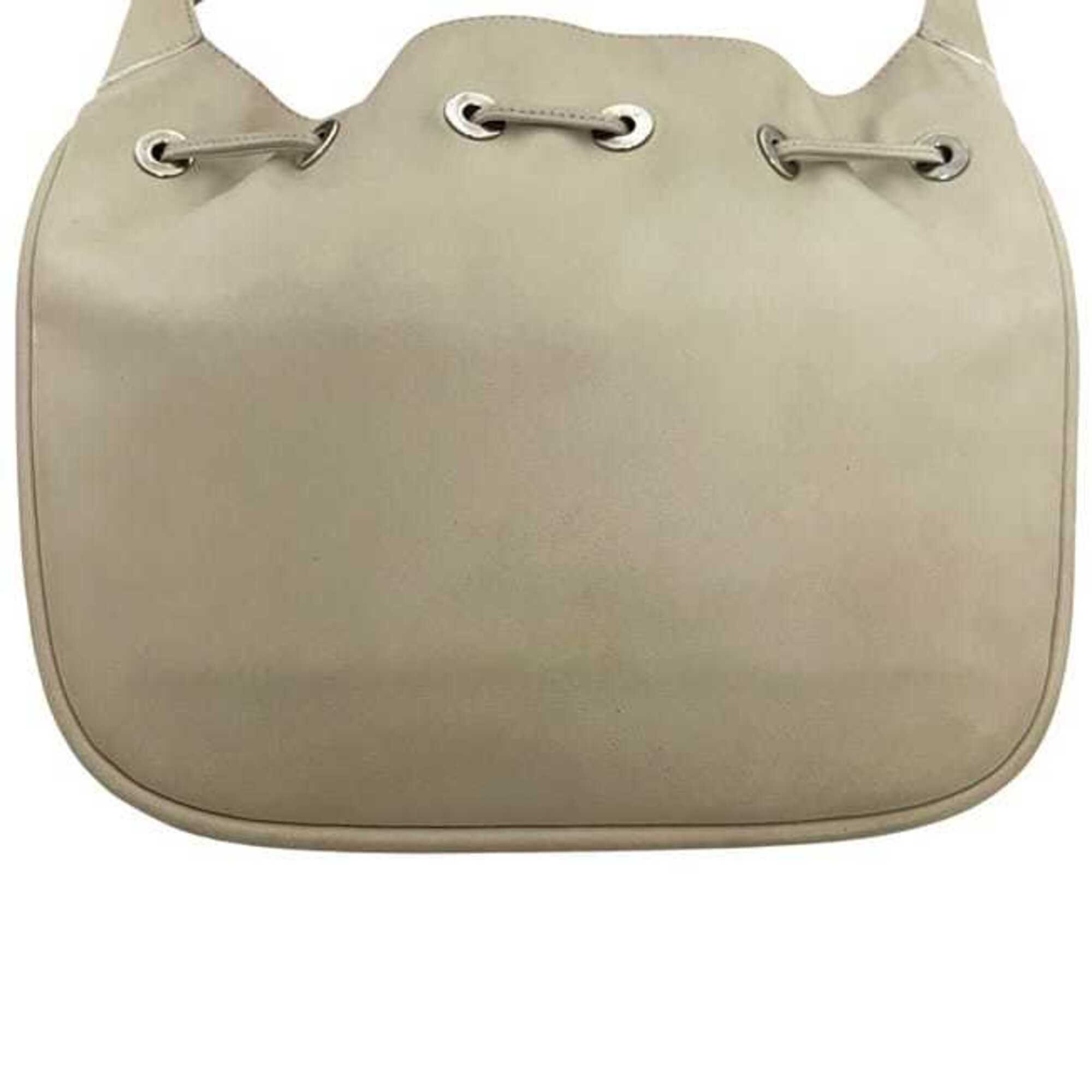 Gucci Ivory Leather Handbag (Pre-Owned)