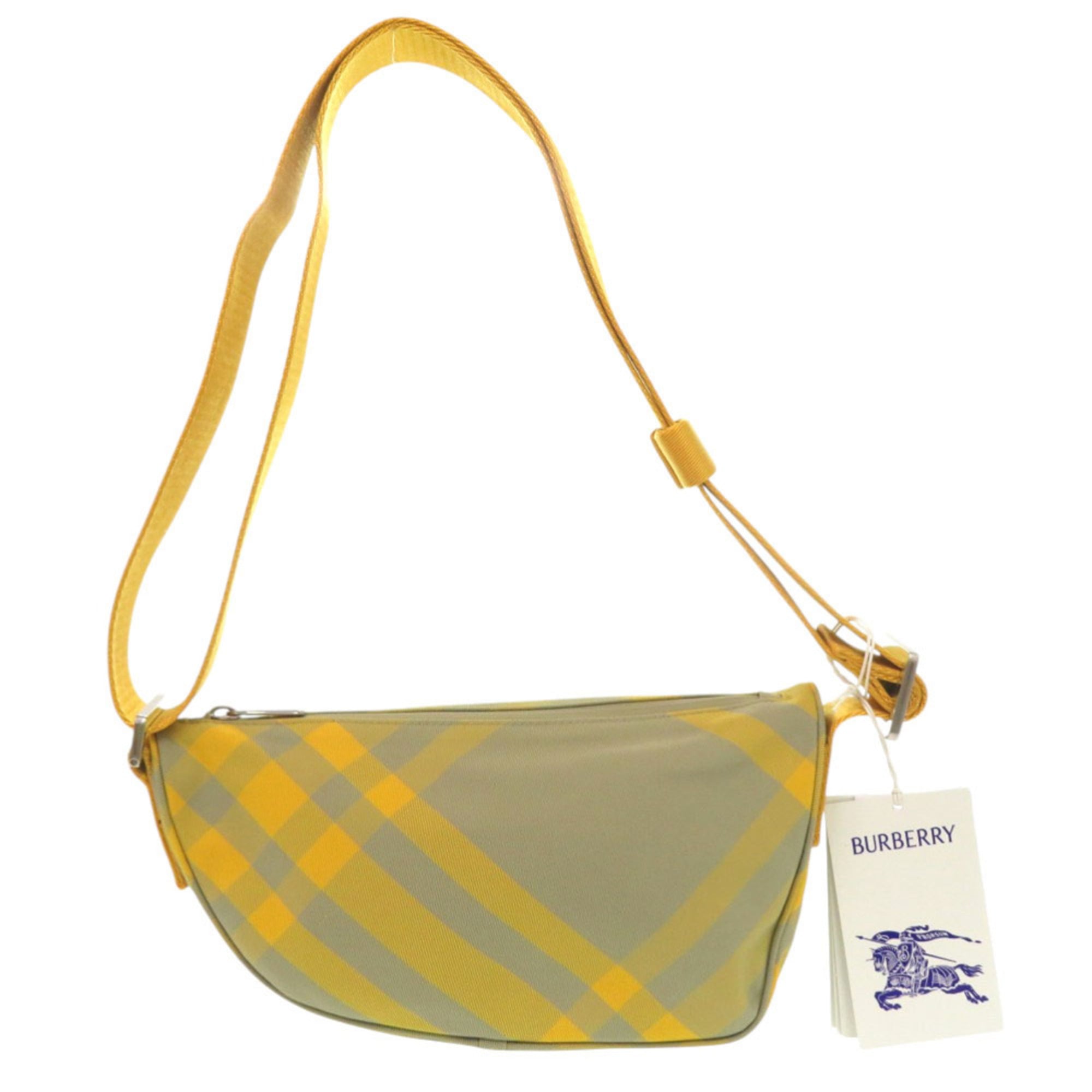 Burberry Khaki Yellow Nylon Shoulder Bag (Pre-Owned)