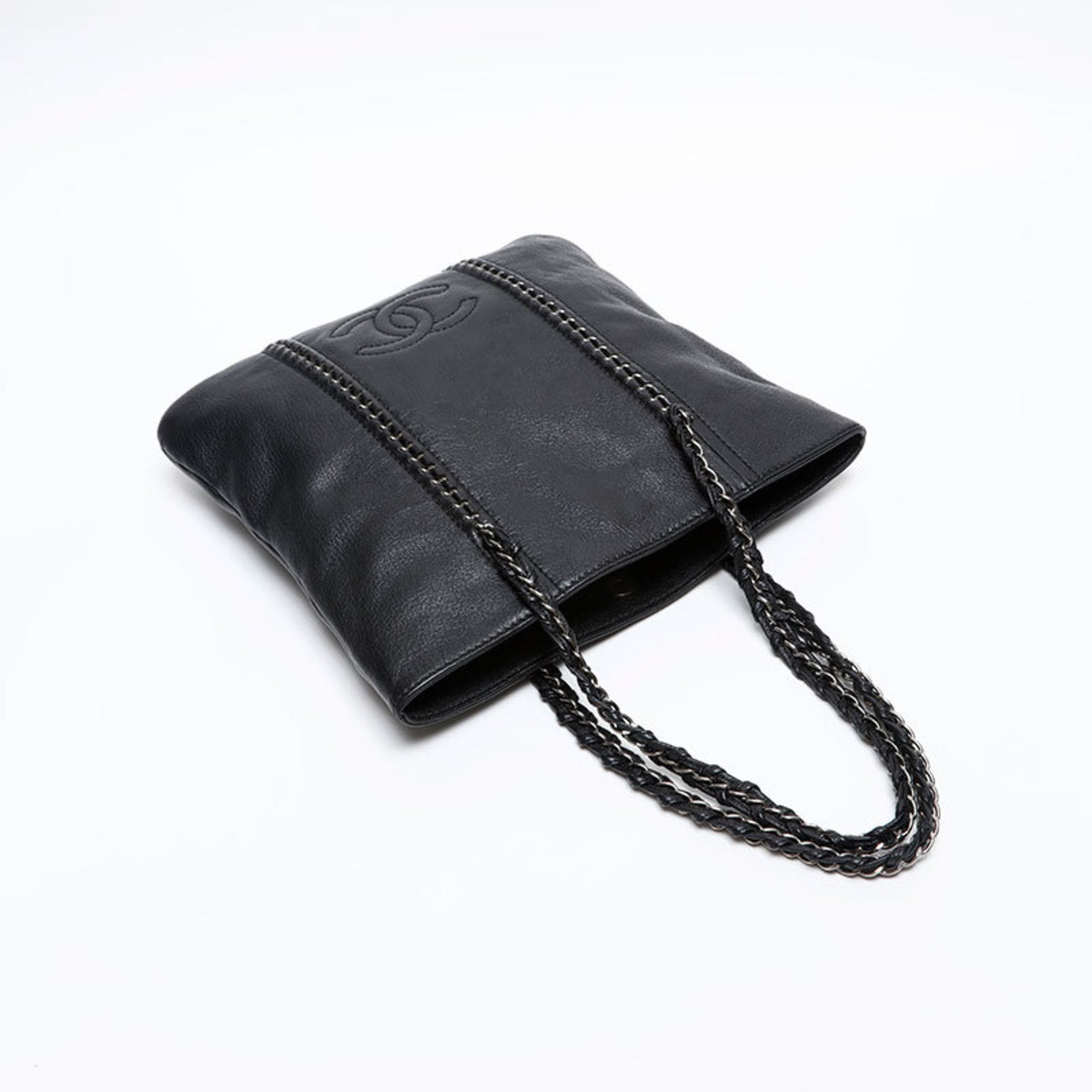 Chanel Black Tote Bag (Pre-Owned)