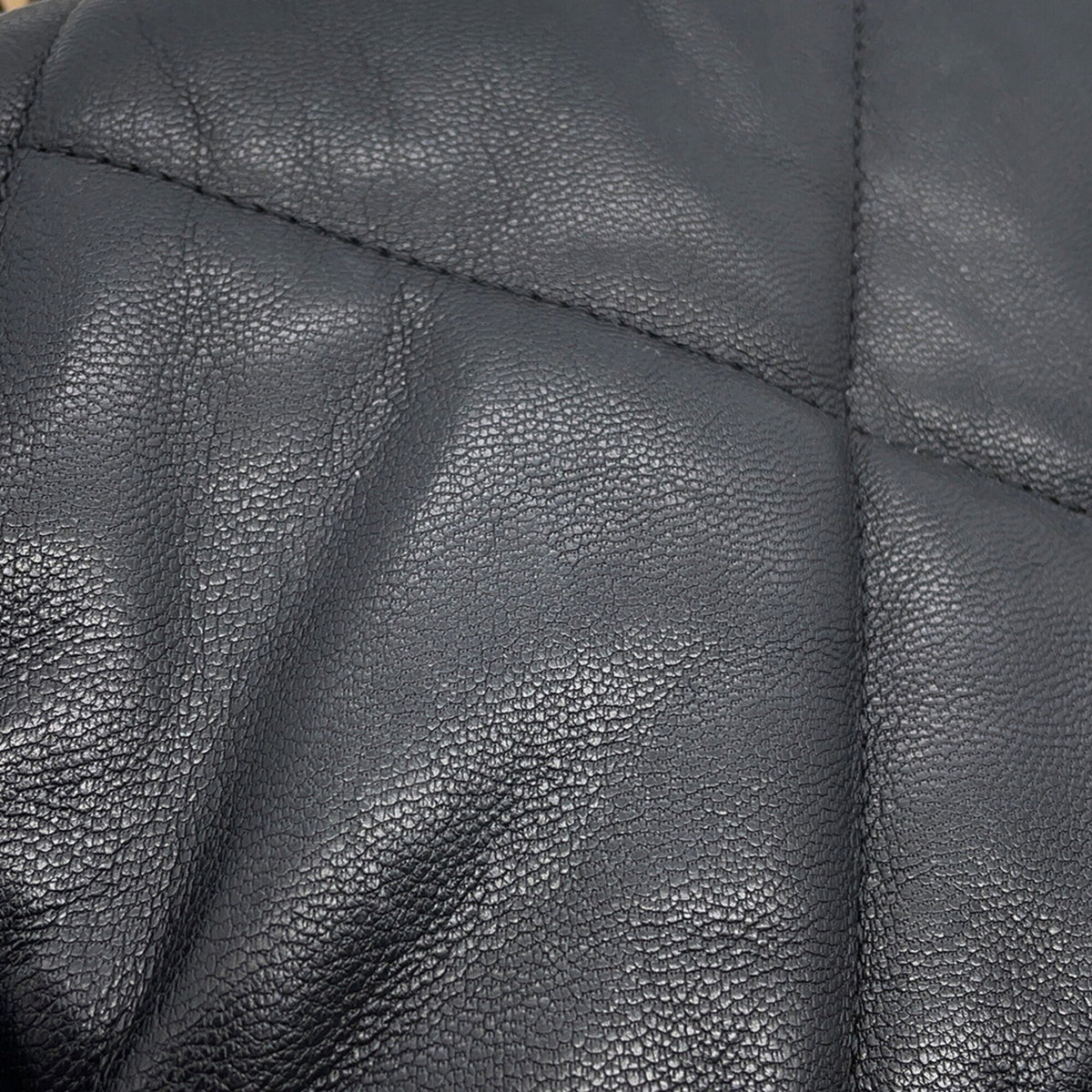 Chanel Black Leather Handbag Shoulder Bag (Pre-Owned)