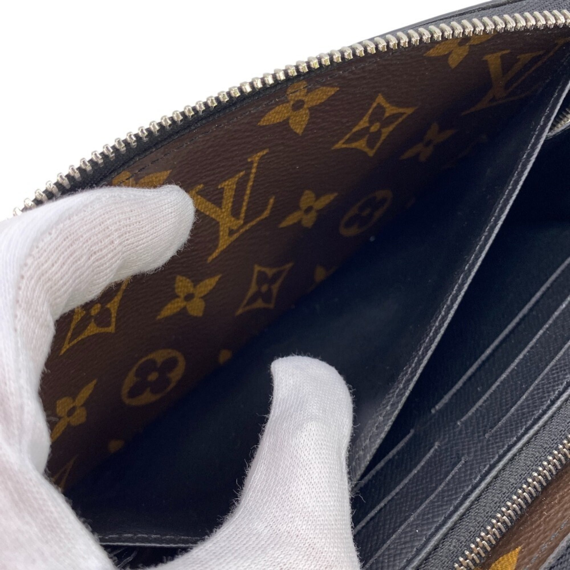 Louis Vuitton Brown Monogram Leather Long Wallet (Bi-Fold) (Pre-Owned)