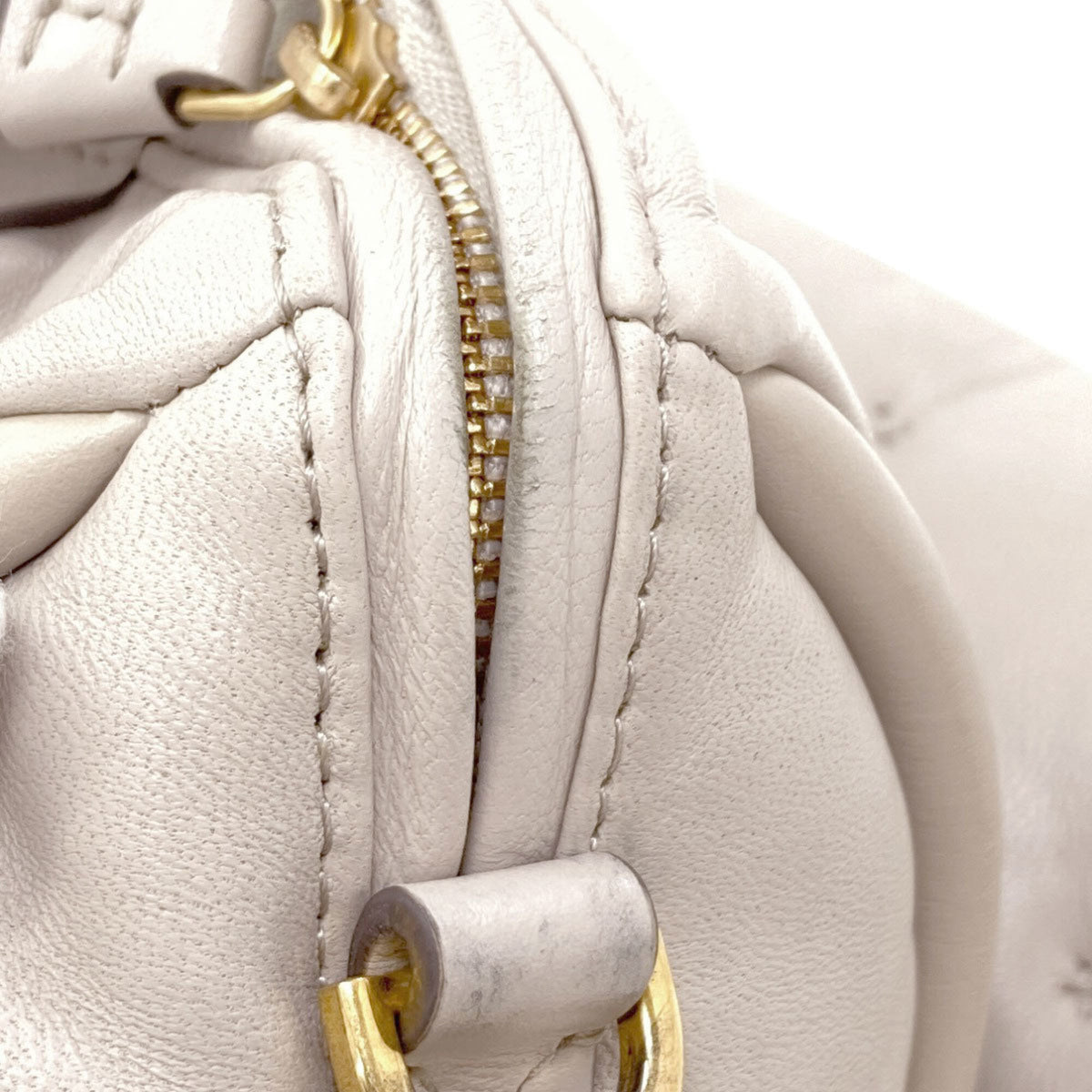 Anya Hindmarch Light Gray Leather Shoulder Bag (Pre-Owned)