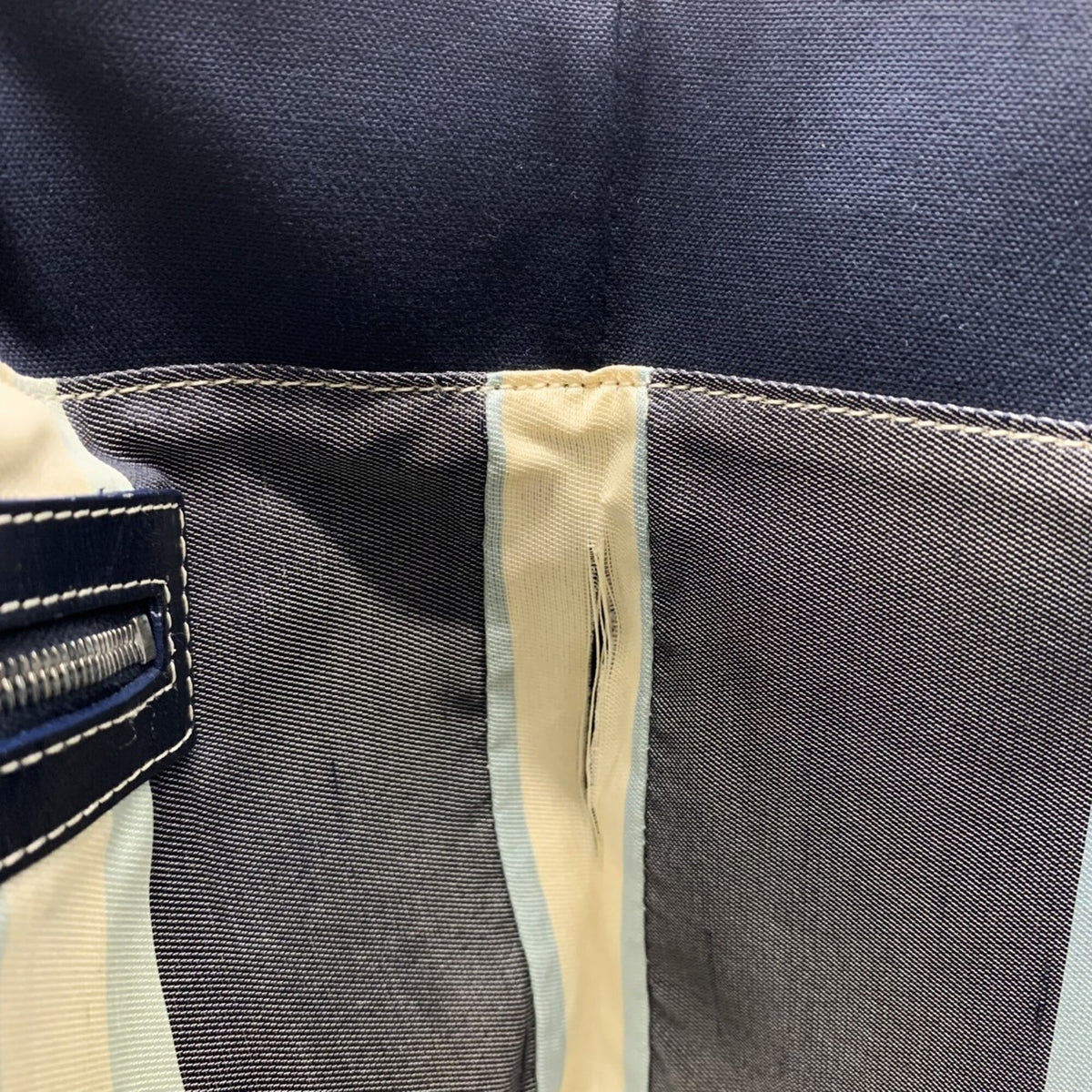 Fendi Navy Canvas Shoulder Bag Tote Bag (Pre-Owned)