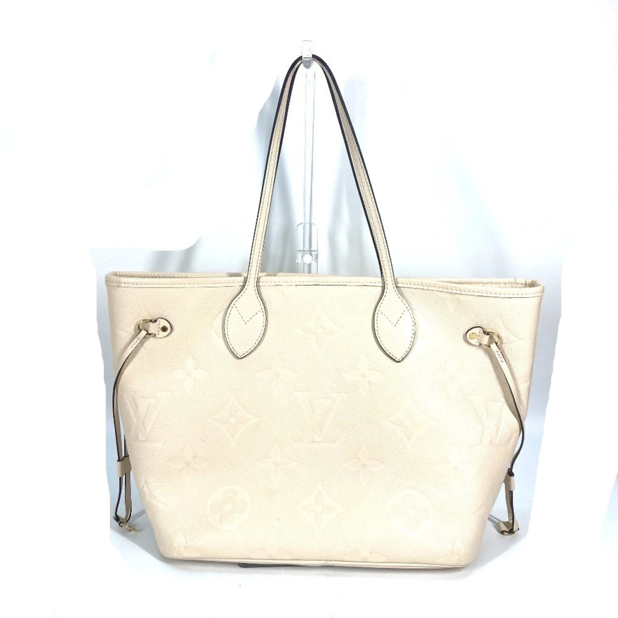 Louis Vuitton Beige Other Tote Bag (Pre-Owned)