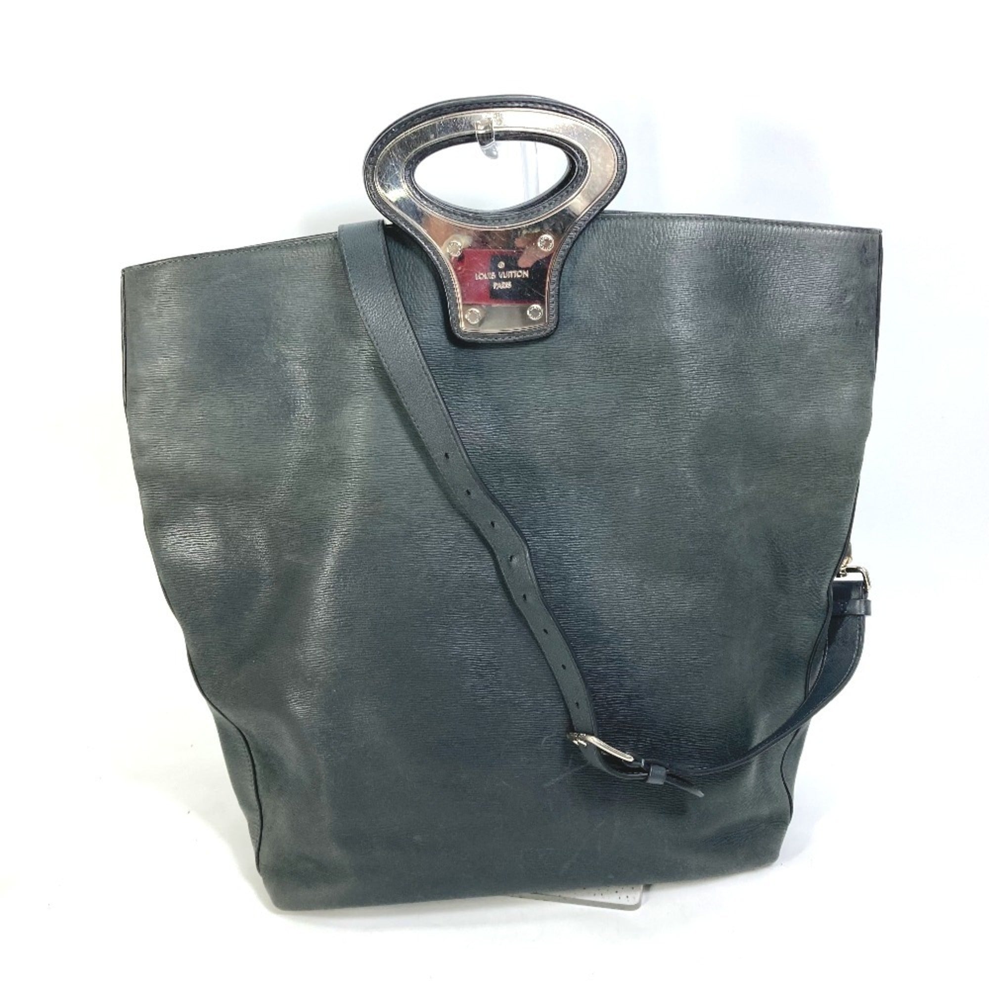 Louis Vuitton Black Noir Leather Handbag Shoulder Bag (Pre-Owned)