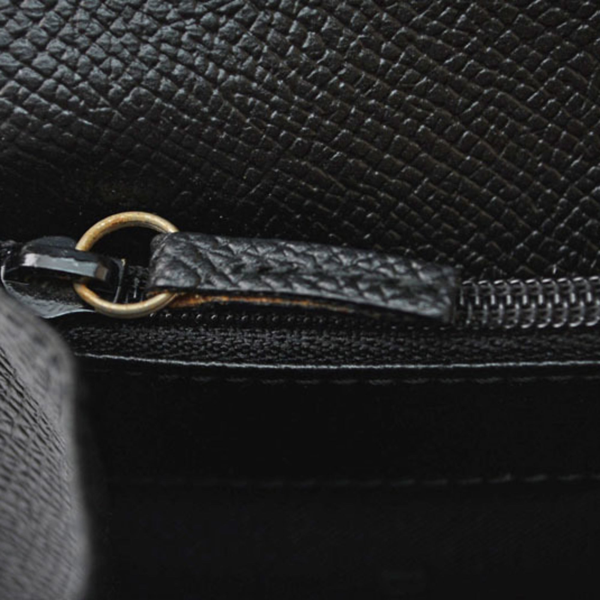 Bvlgari Black Leather Long Wallet (Bi-Fold) (Pre-Owned)