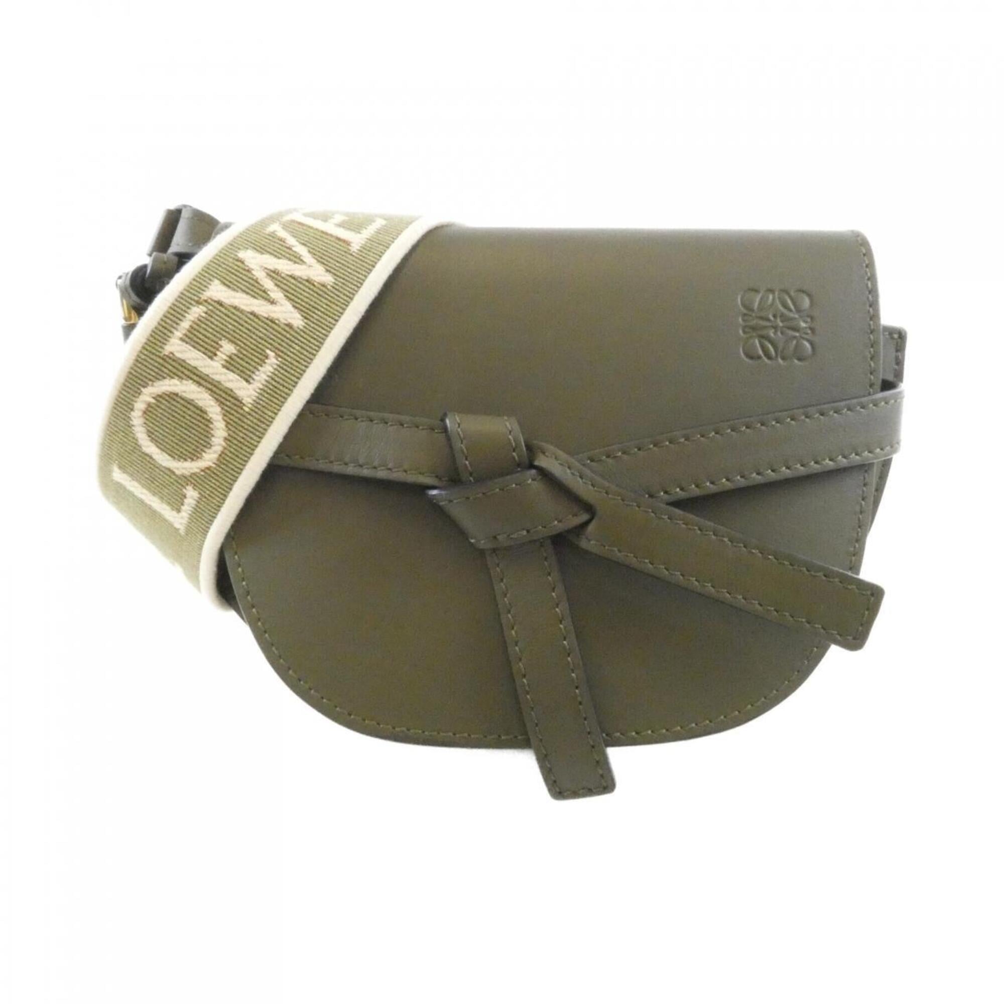 Loewe Green Canvas Shoulder Bag (Pre-Owned)