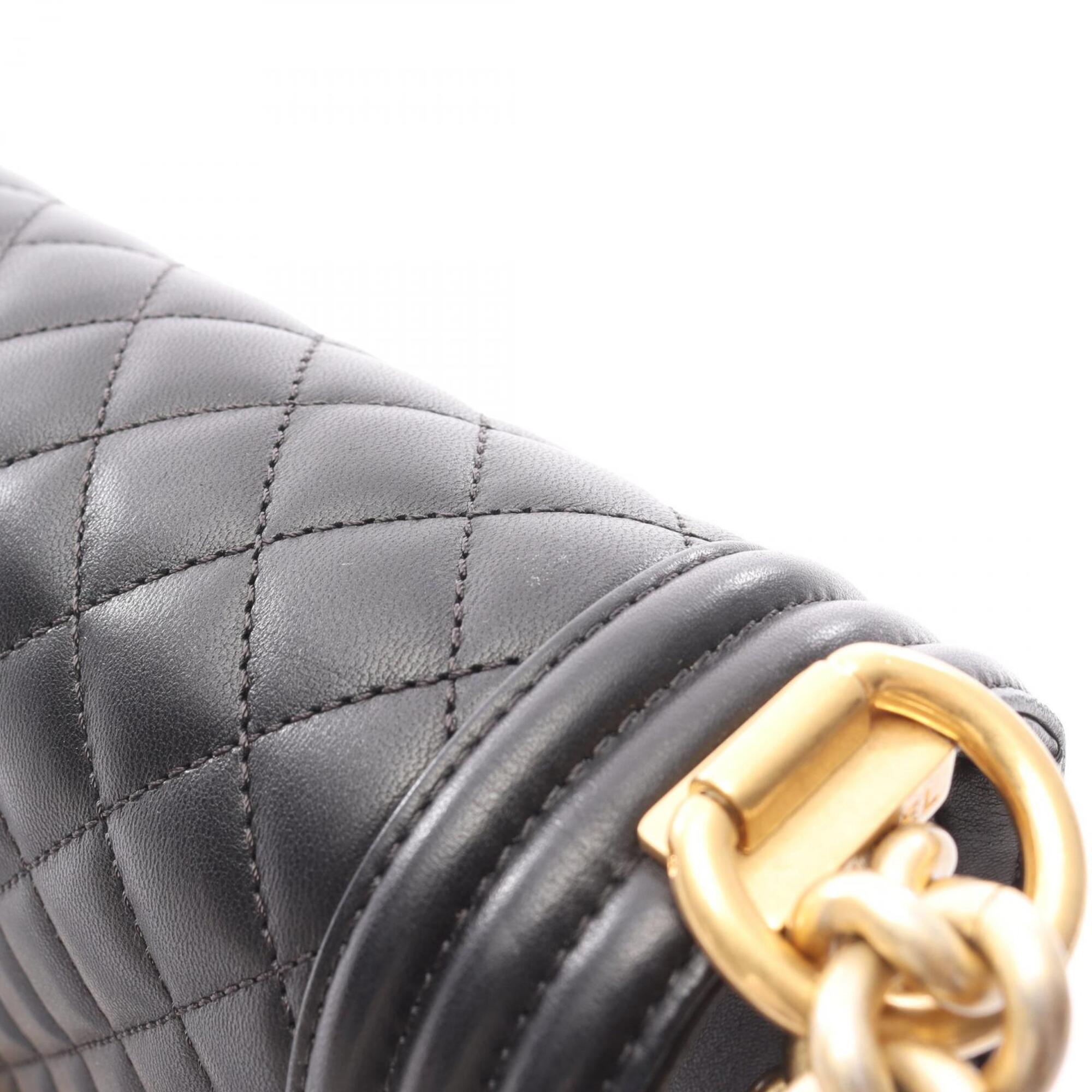 Chanel Black Leather Handbag Shoulder Bag (Pre-Owned)