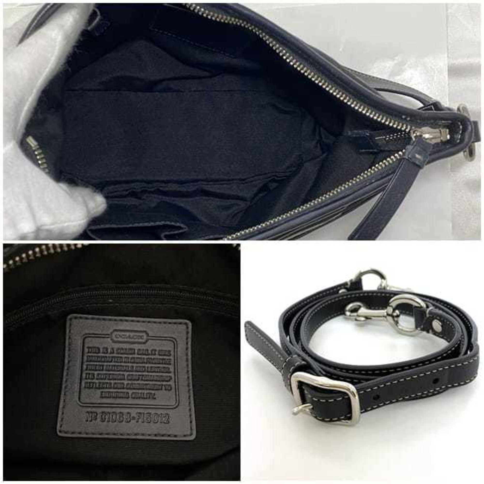 Coach Black Canvas Leather Shoulder Bag (Pre-Owned)