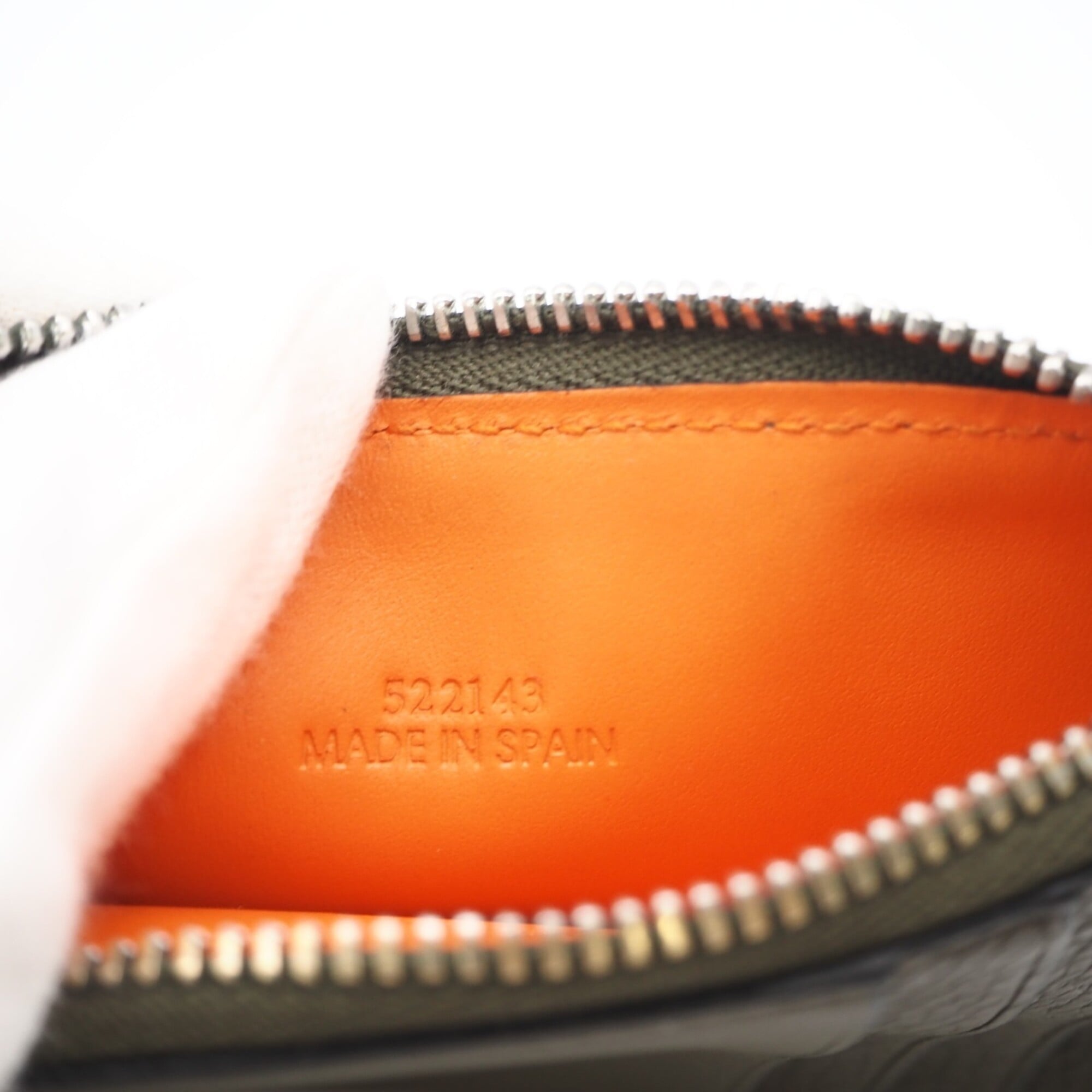 Loewe Khaki Orange Leather Coin Purse/Coin Case (Pre-Owned)