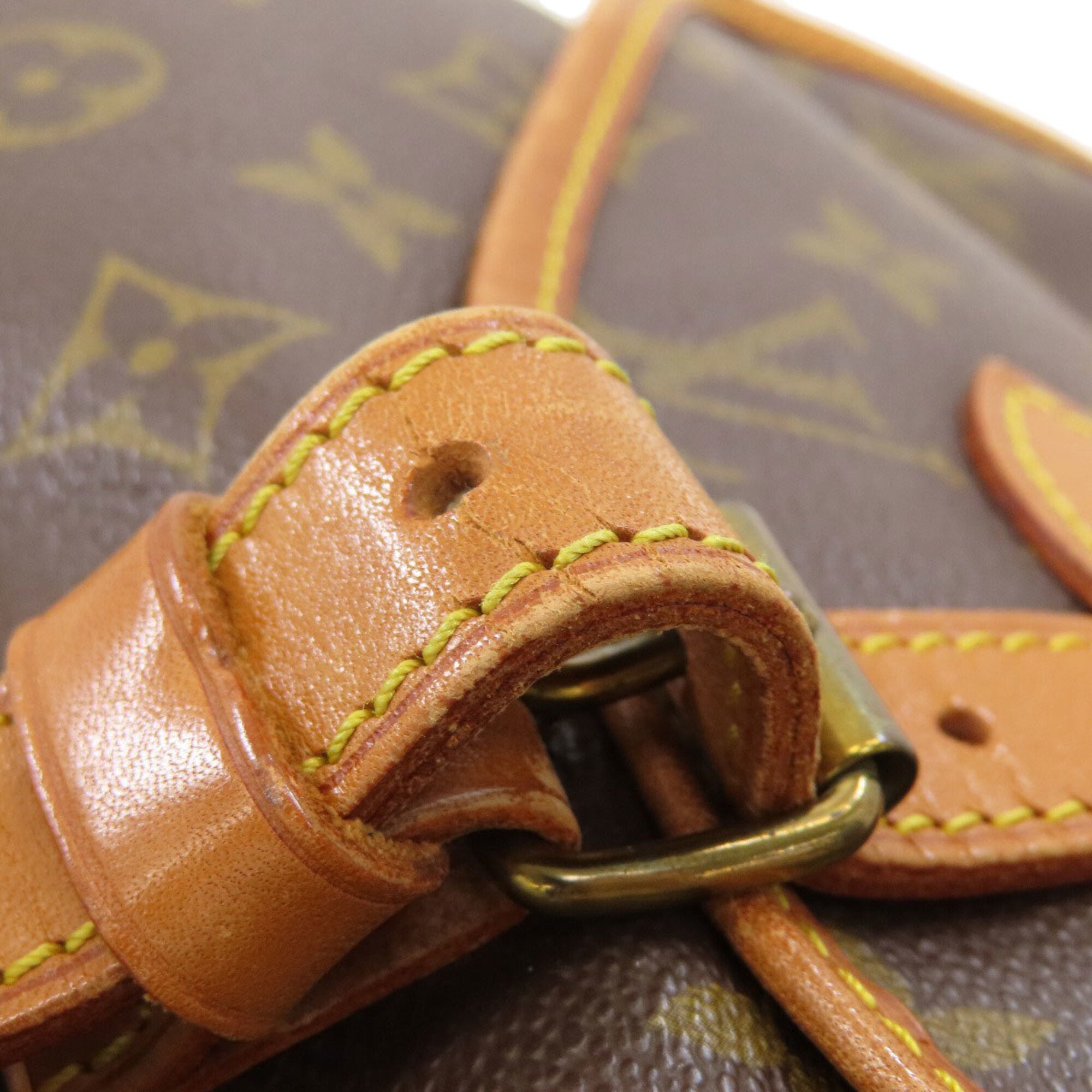 Louis Vuitton Monogram Monogram Shoulder Bag (Pre-Owned)